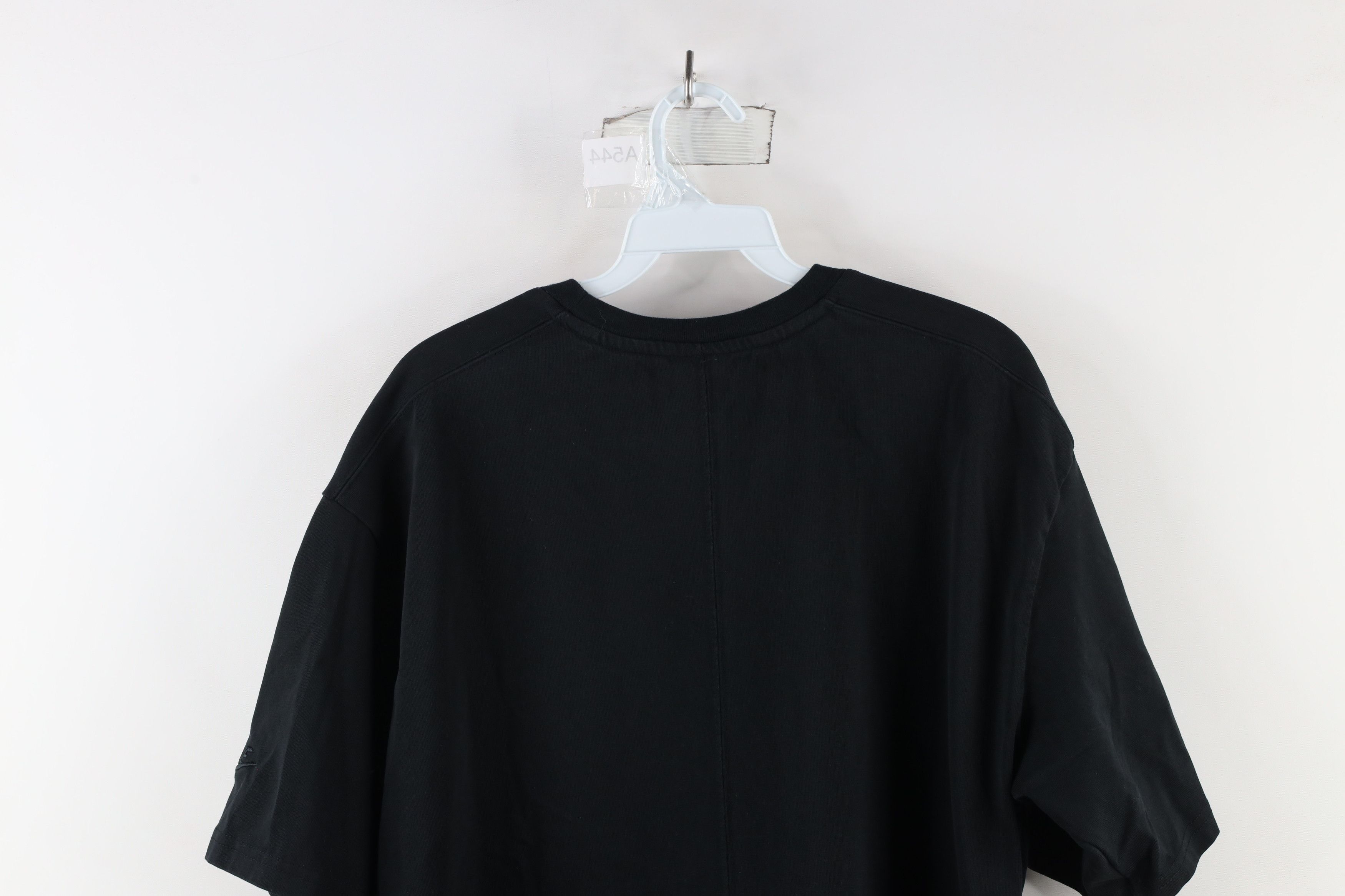 Nike × Vintage Nike Dri-Fit Spell Out Tech Pack Heavyweight T-Shirt Black Size US L / EU 52-54 / 3 - 10 Thumbnail
