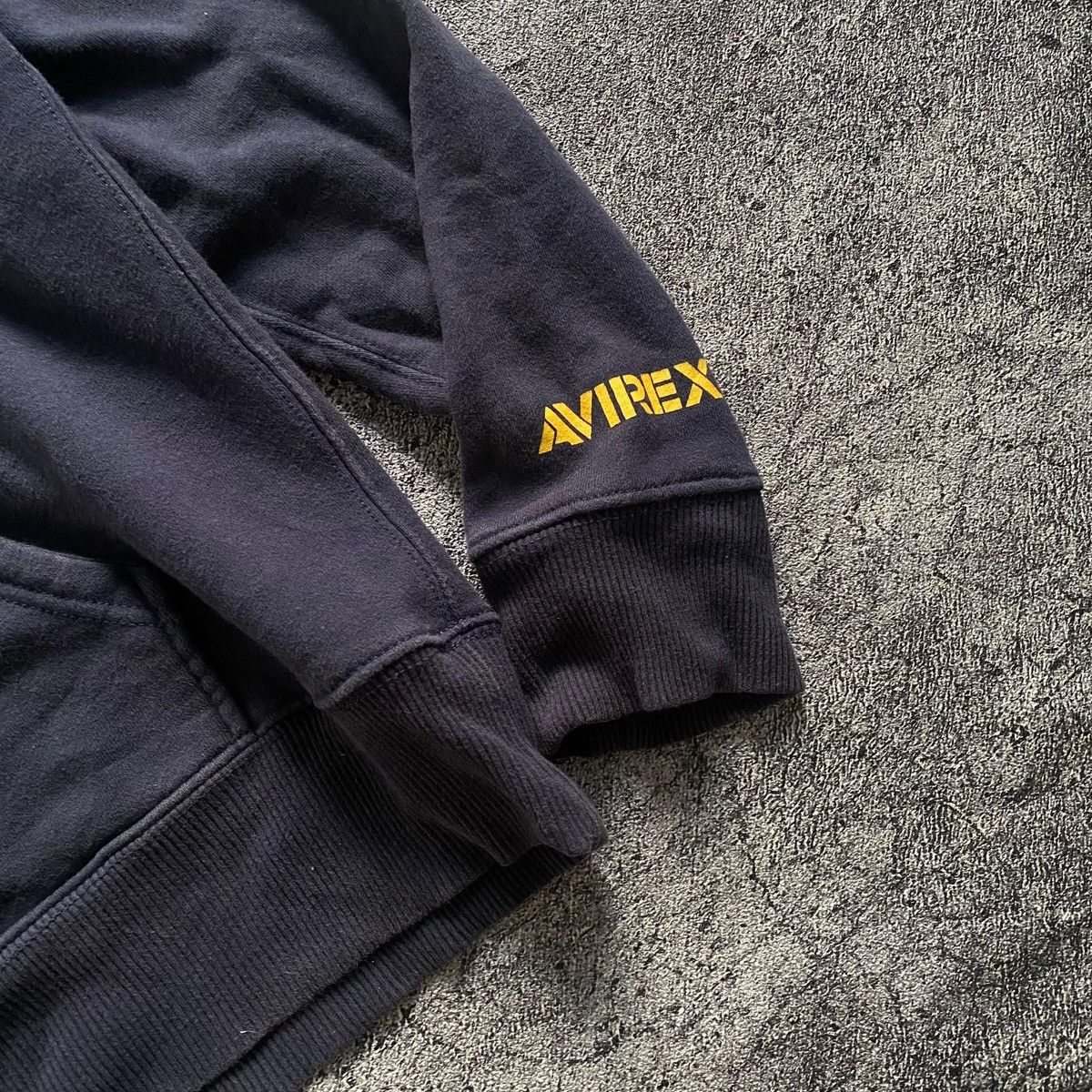 Avirex 2000s - Avirex PX U.S Navy Spellout Navy Fadded Hoodie Size US M / EU 48-50 / 2 - 5 Thumbnail