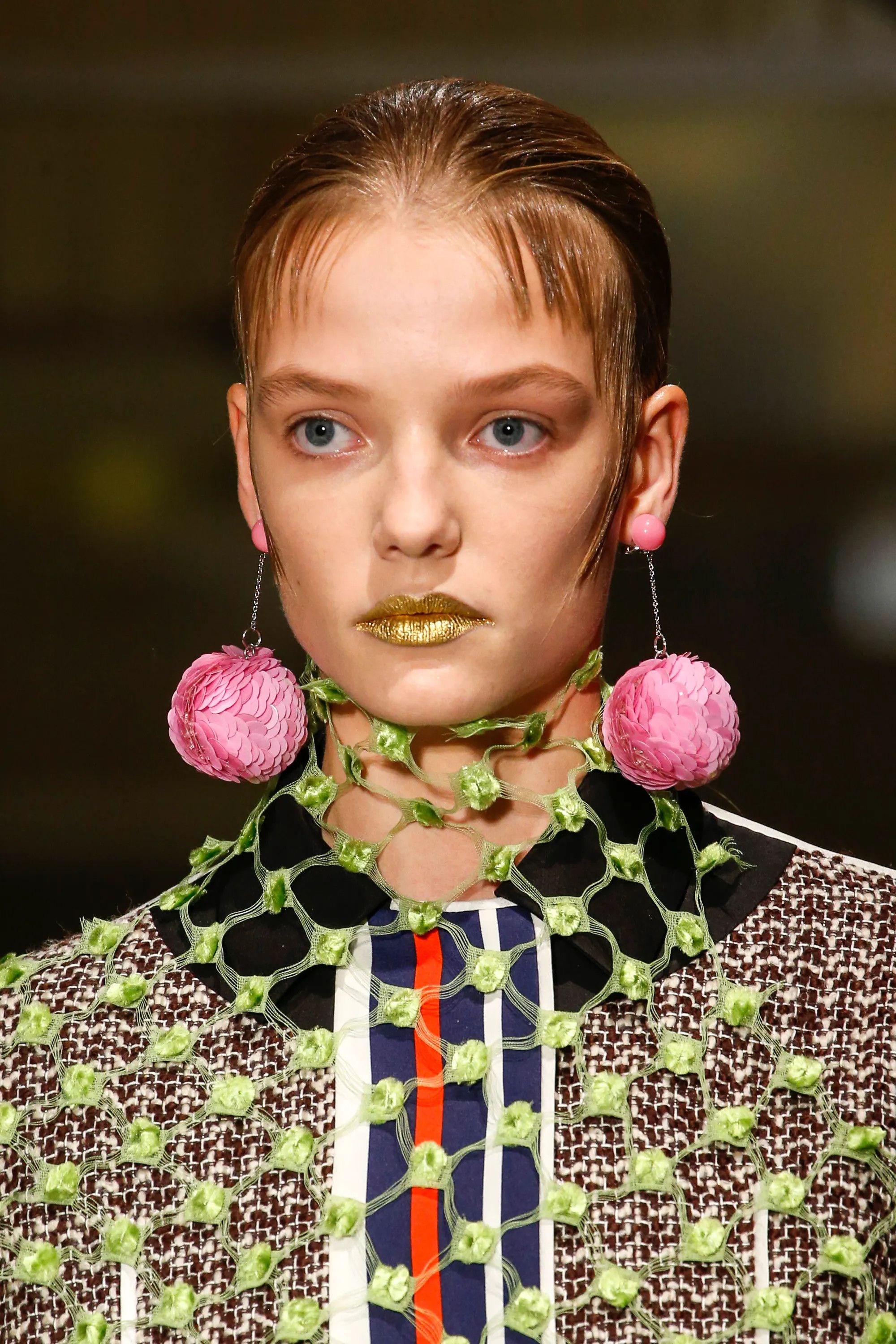 Prada S/S 2016 Runway Pink Floral Globe Drop Clip-On Earrings Size ONE SIZE - 1 Thumbnail