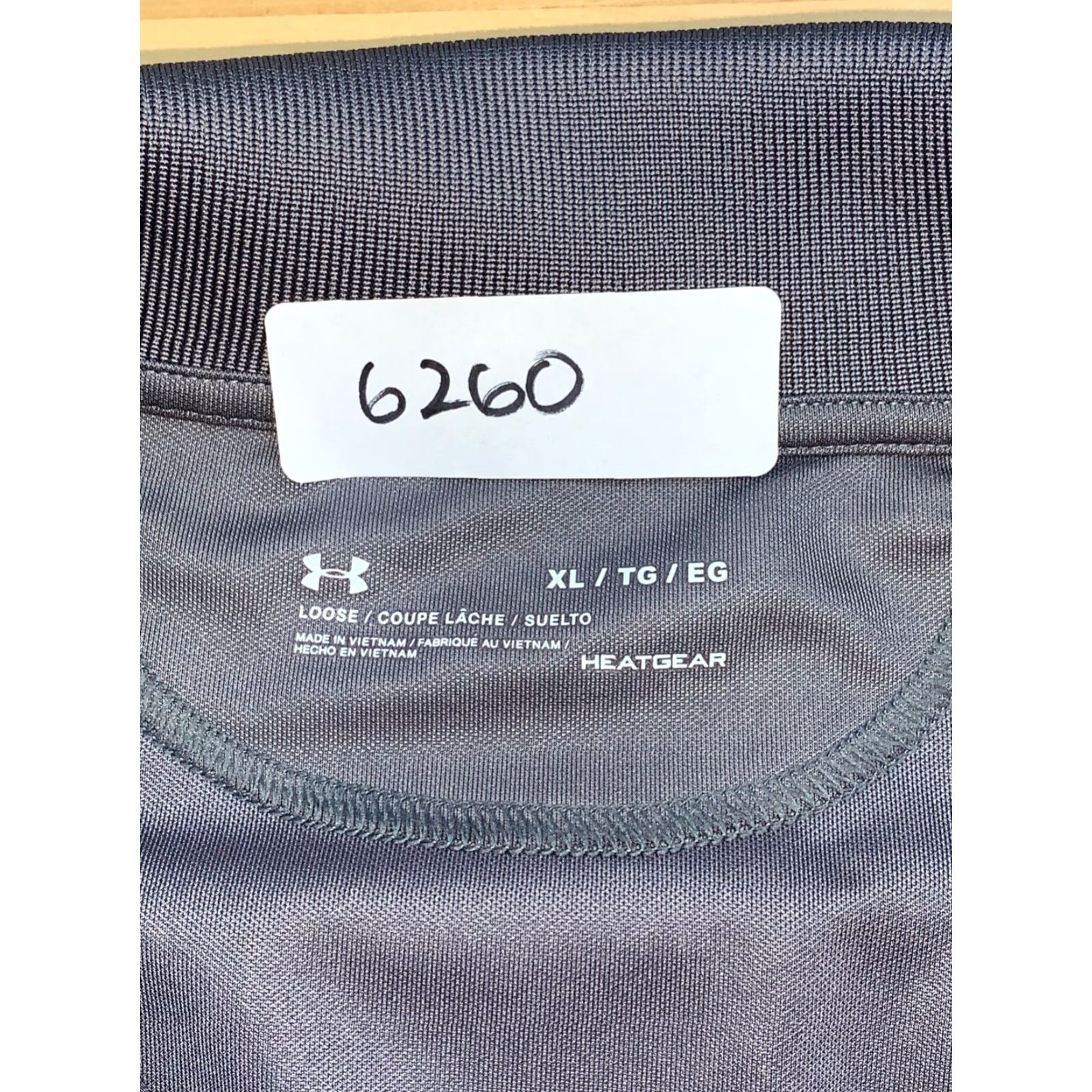 Under Armour Under Armour HeatGear Polo Shirt XL Gray Performance Stretch Men Short Sleeve Polo Size US XL / EU 56 / 4 - 3 Thumbnail