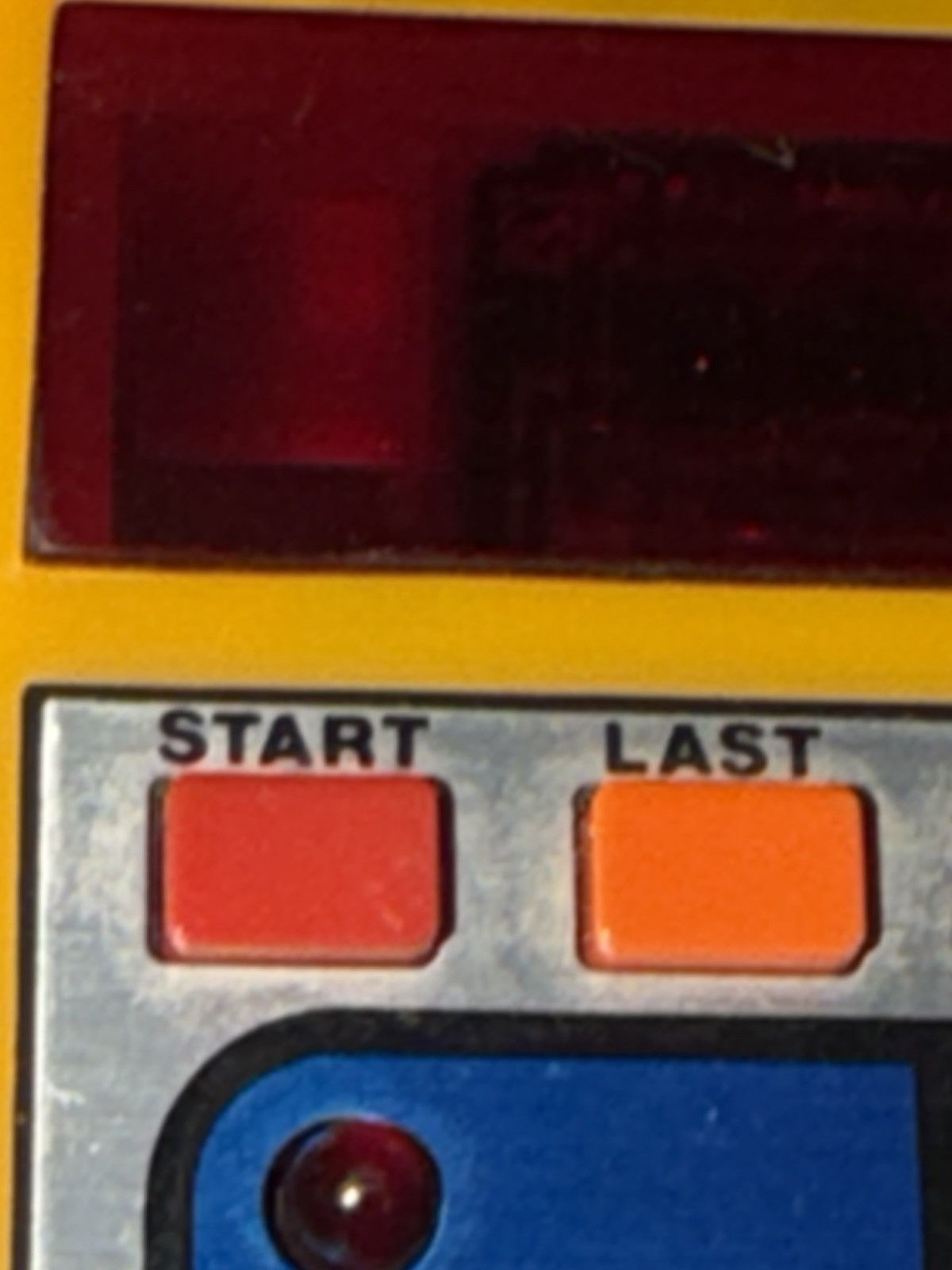 Other Atari Touch Me Handheld Electronic Video Game Toy Vintage Size ONE SIZE - 22 Thumbnail
