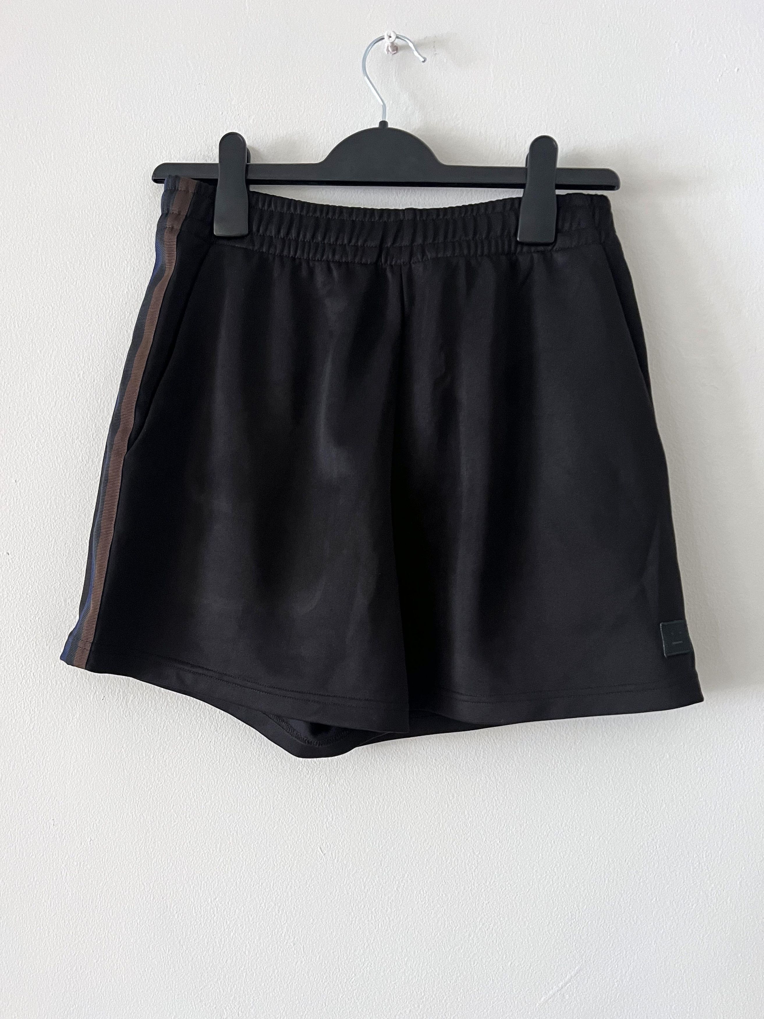 Acne Studios Acne Studios tracksuit shorts Size US 29 - 1 Thumbnail