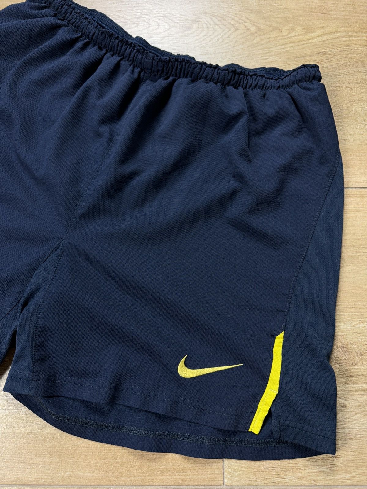 Nike × Vintage Vintage Y2K Barcelona Nike Soccer Shorts Size US 36 / EU 52 - 3 Thumbnail