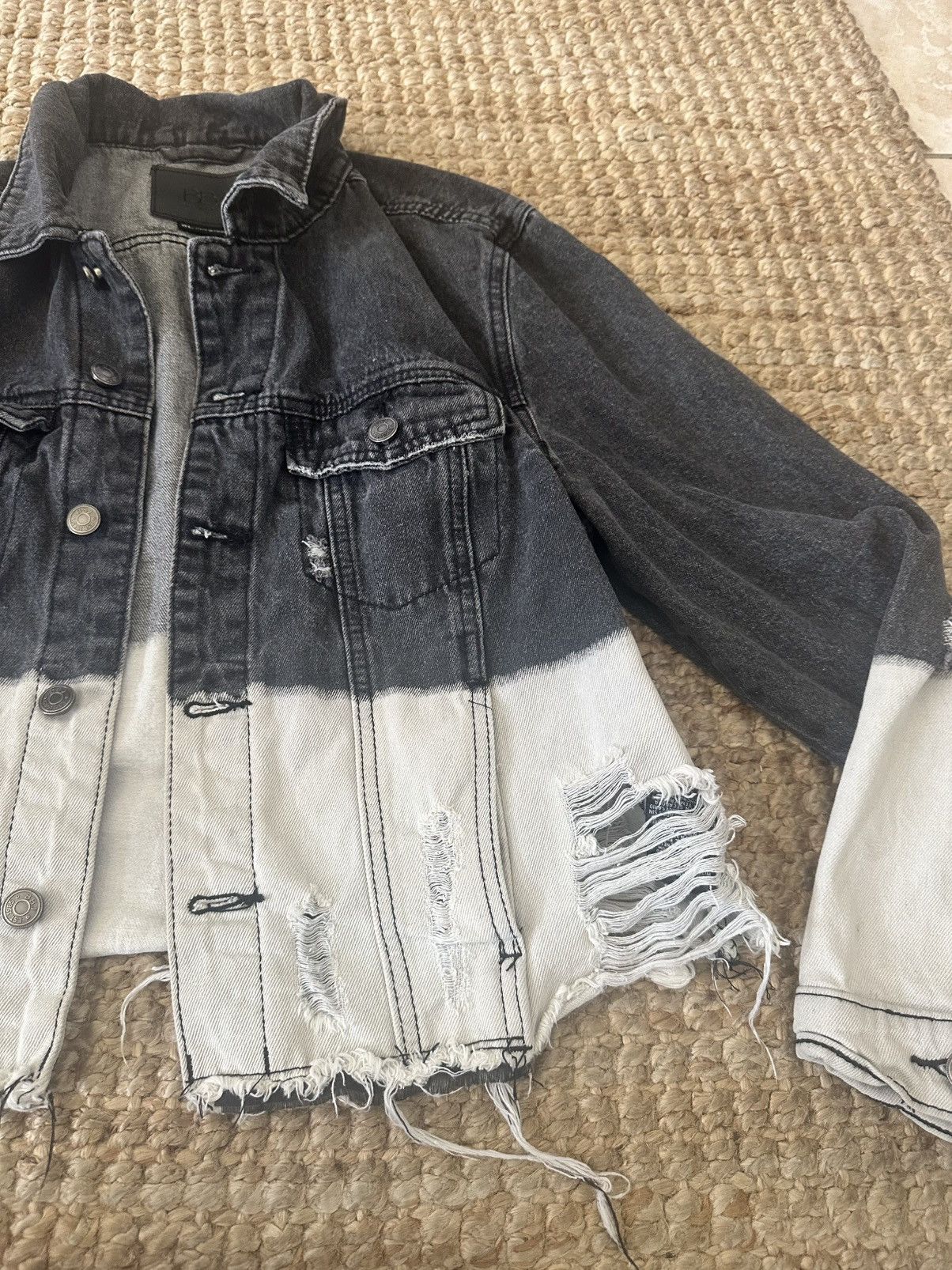 Other BBJ LOS ANGELES DISTRESSED DENIM JACKET size Large Size L / US 10 / IT 46 - 3 Thumbnail