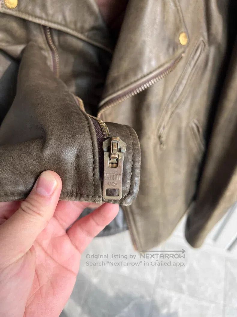 Other 150 leather jackets Size US L / EU 52-54 / 3 - 7 Thumbnail