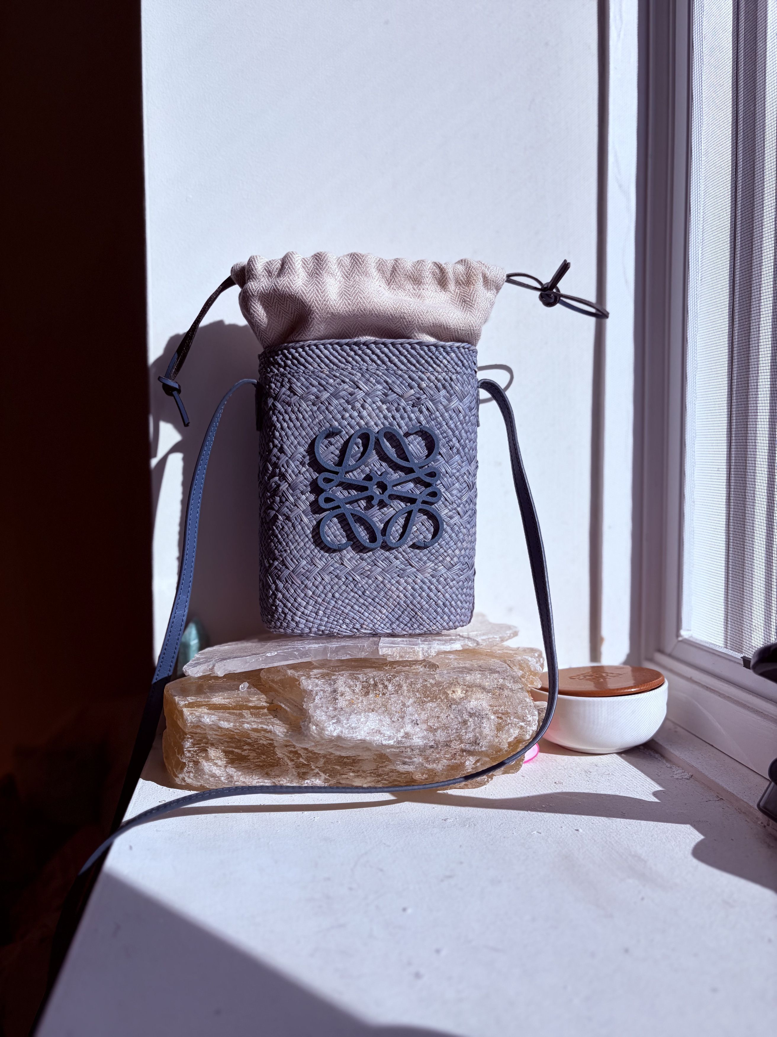 Loewe Loewe x Paula's Ibiza - Anagram Bucket Bag in Blue Raffia Size ONE SIZE - 3 Thumbnail