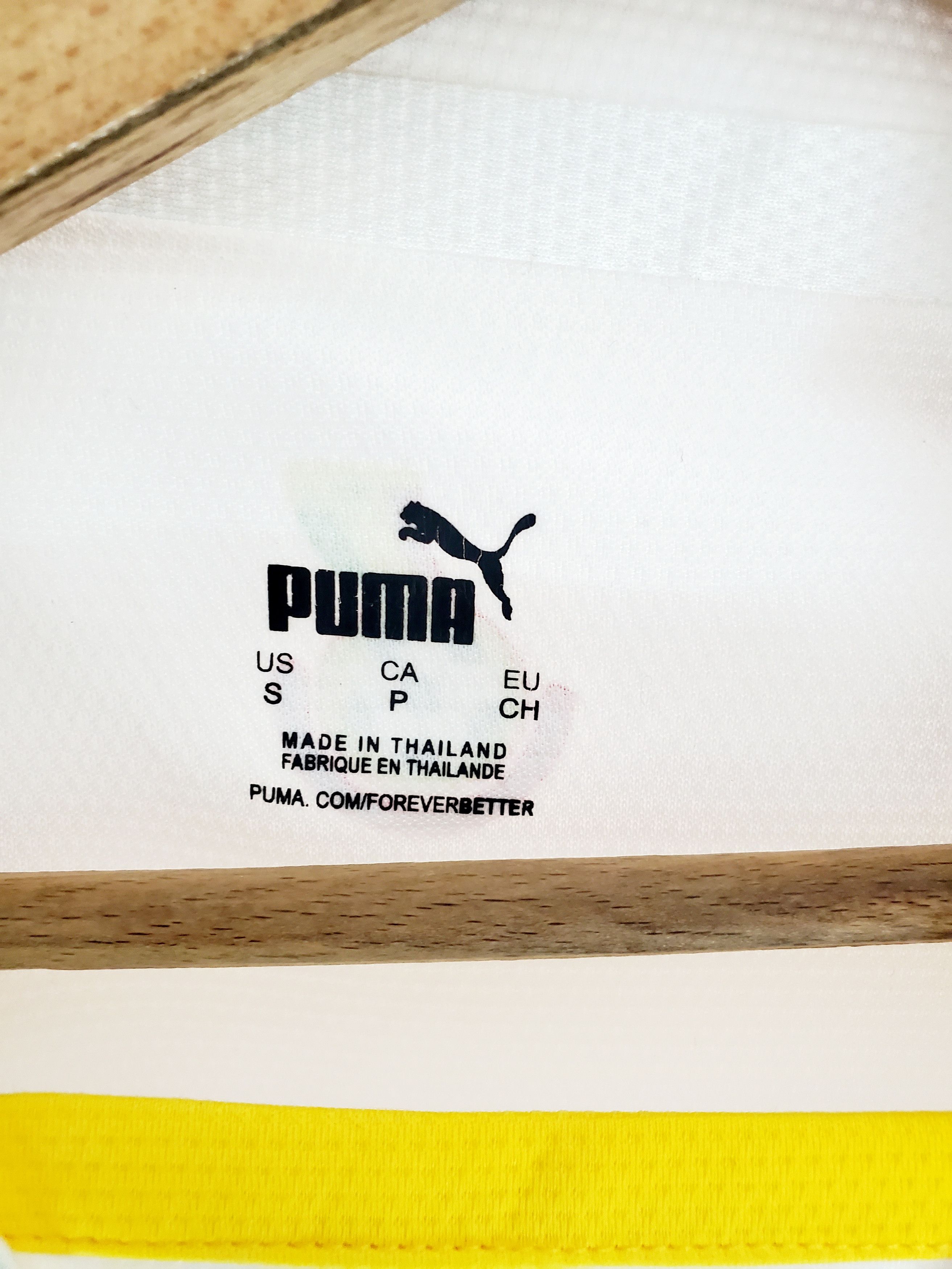 Puma GHANA World Cup 2022 Home soccer Jersey size S Size US S / EU 44-46 / 1 - 4 Thumbnail