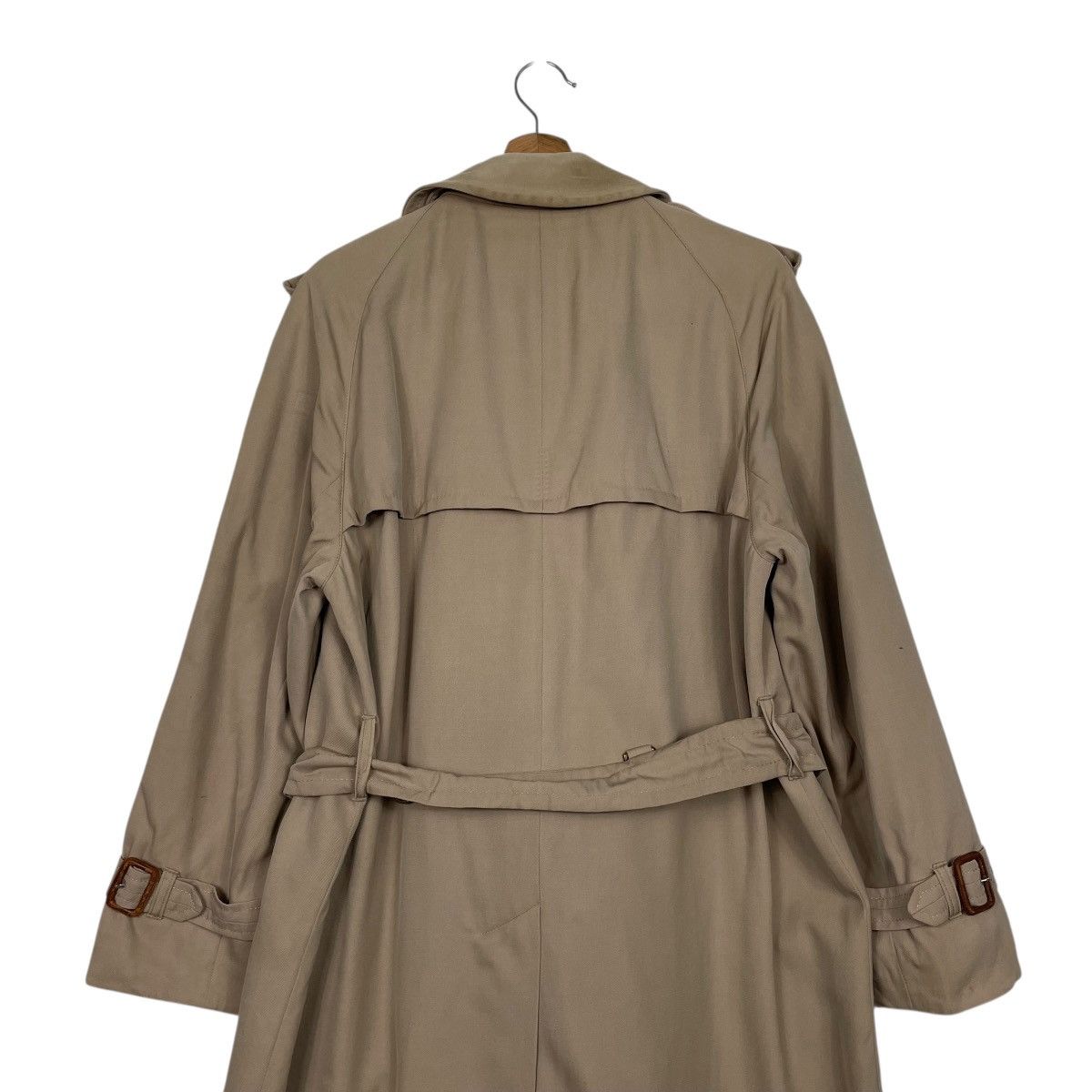 Aquascutum Vtg Aquascutum Double Breasted Showerproof Trenchcoat Size M / US 6-8 / IT 42-44 - 9 Thumbnail