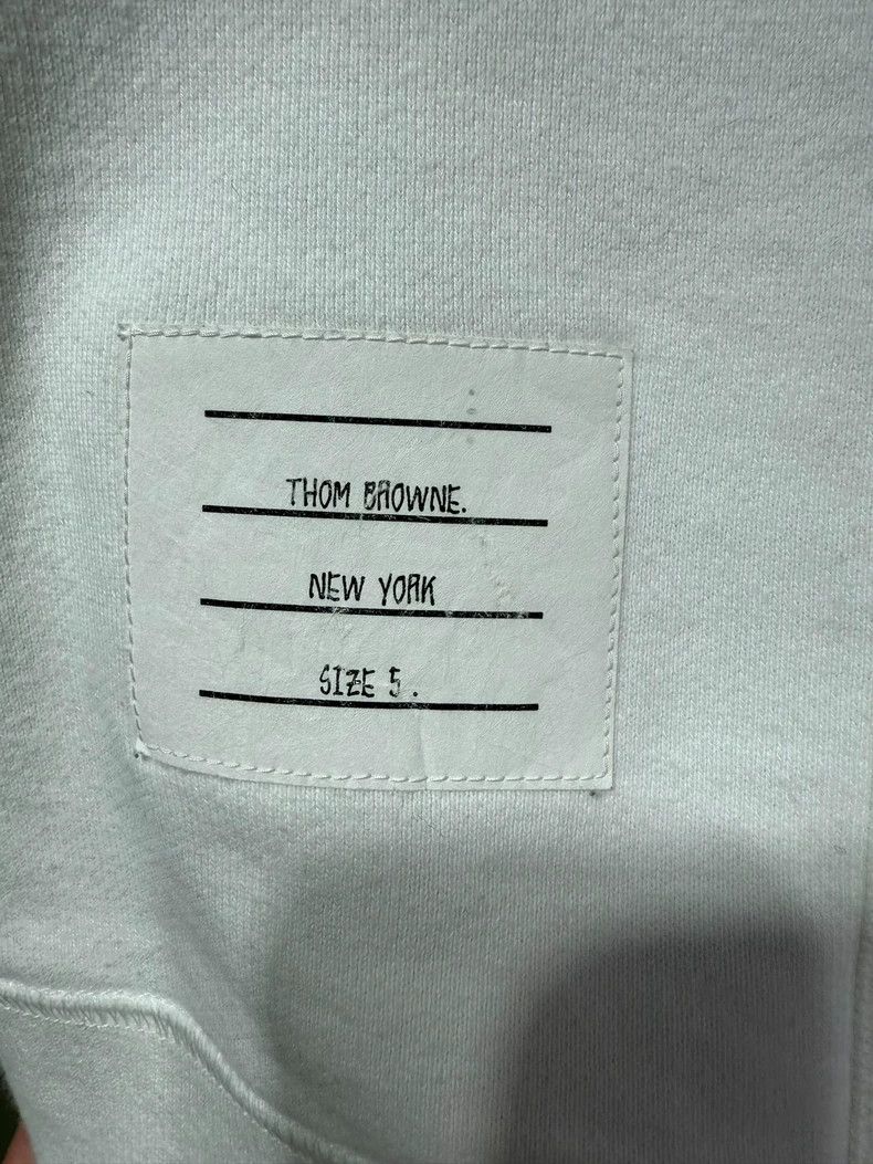 Thom Browne thom browneWhite offset printed round-neck sweatshirt 2503- Size US XXL / EU 58 / 5 - 5 Thumbnail