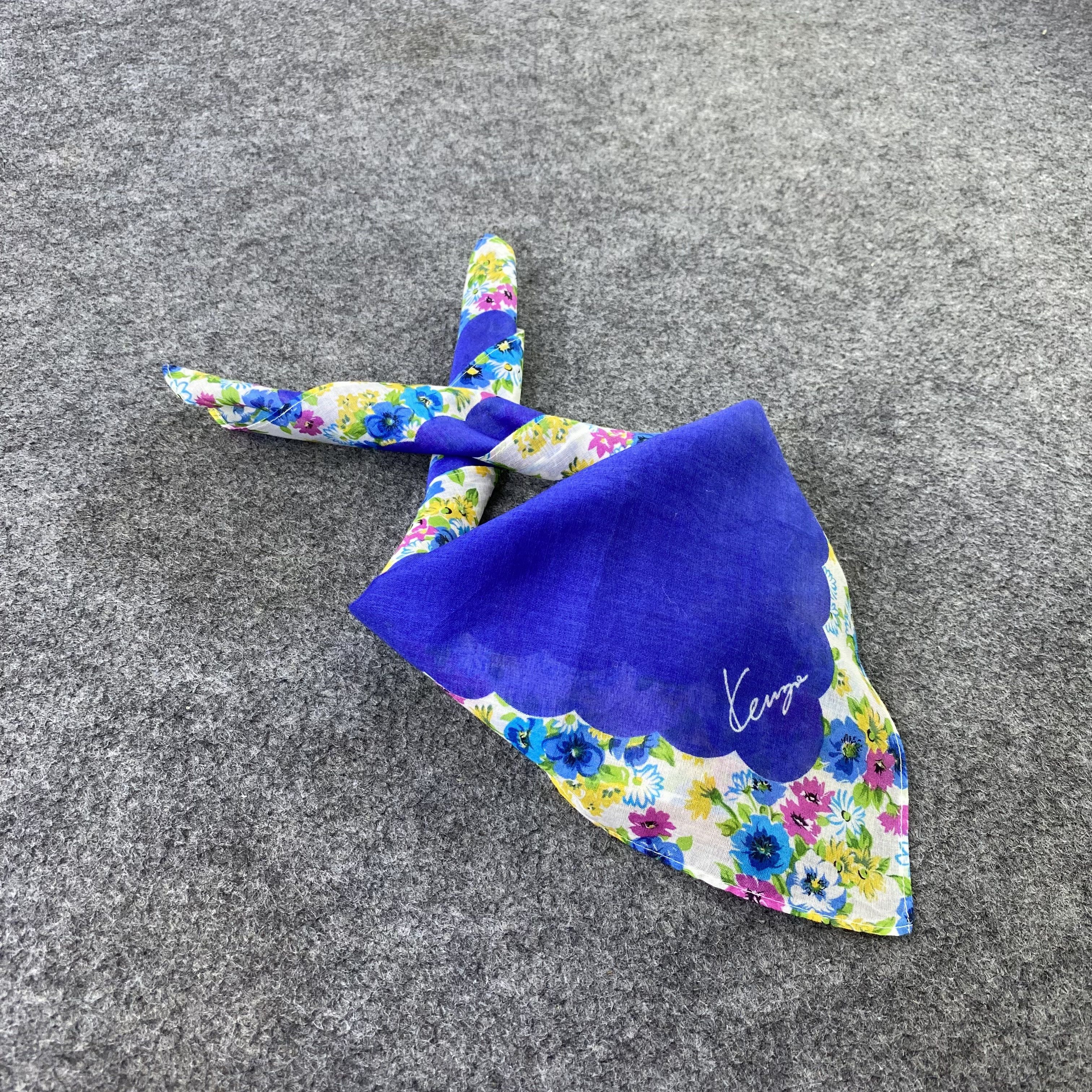Kenzo Kenzo Handkerchief / Bandana / Neckerchief-B1054 Size ONE SIZE - 1 Thumbnail
