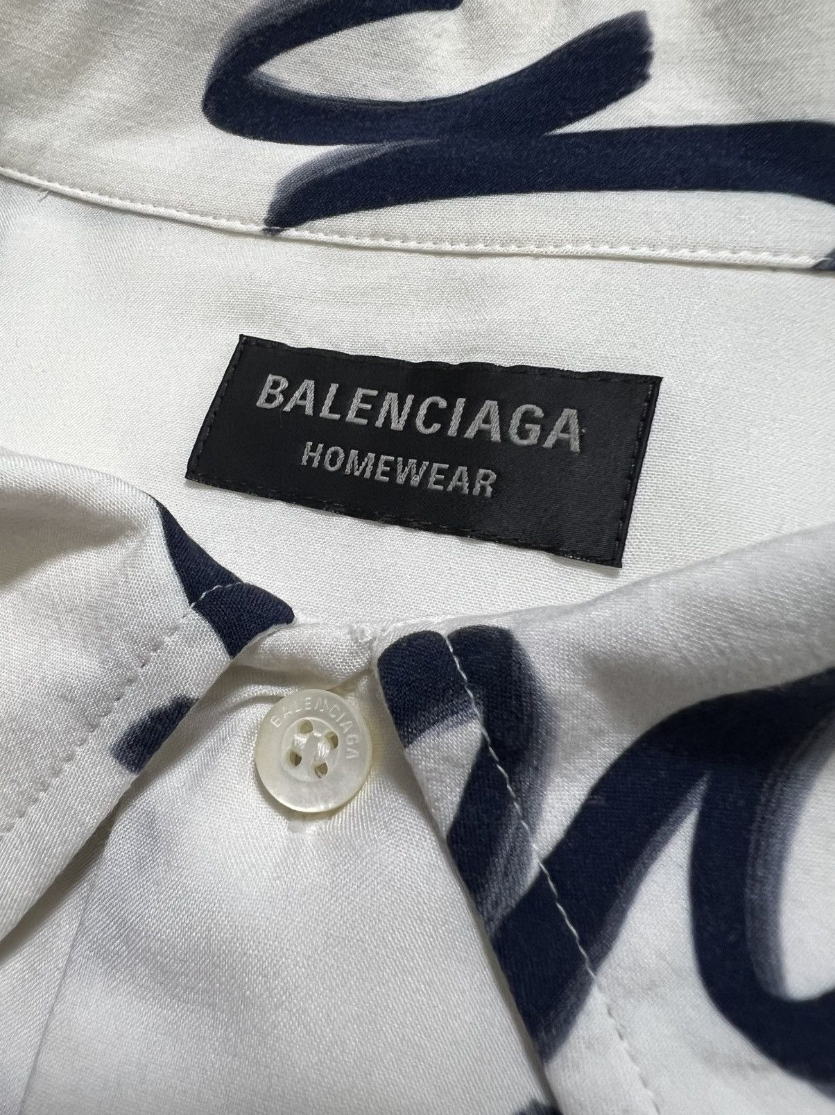 Balenciaga Balenciaga - Scribble Logo Button Up Longsleeve Shirt Size US S / EU 44-46 / 1 - 20 Thumbnail