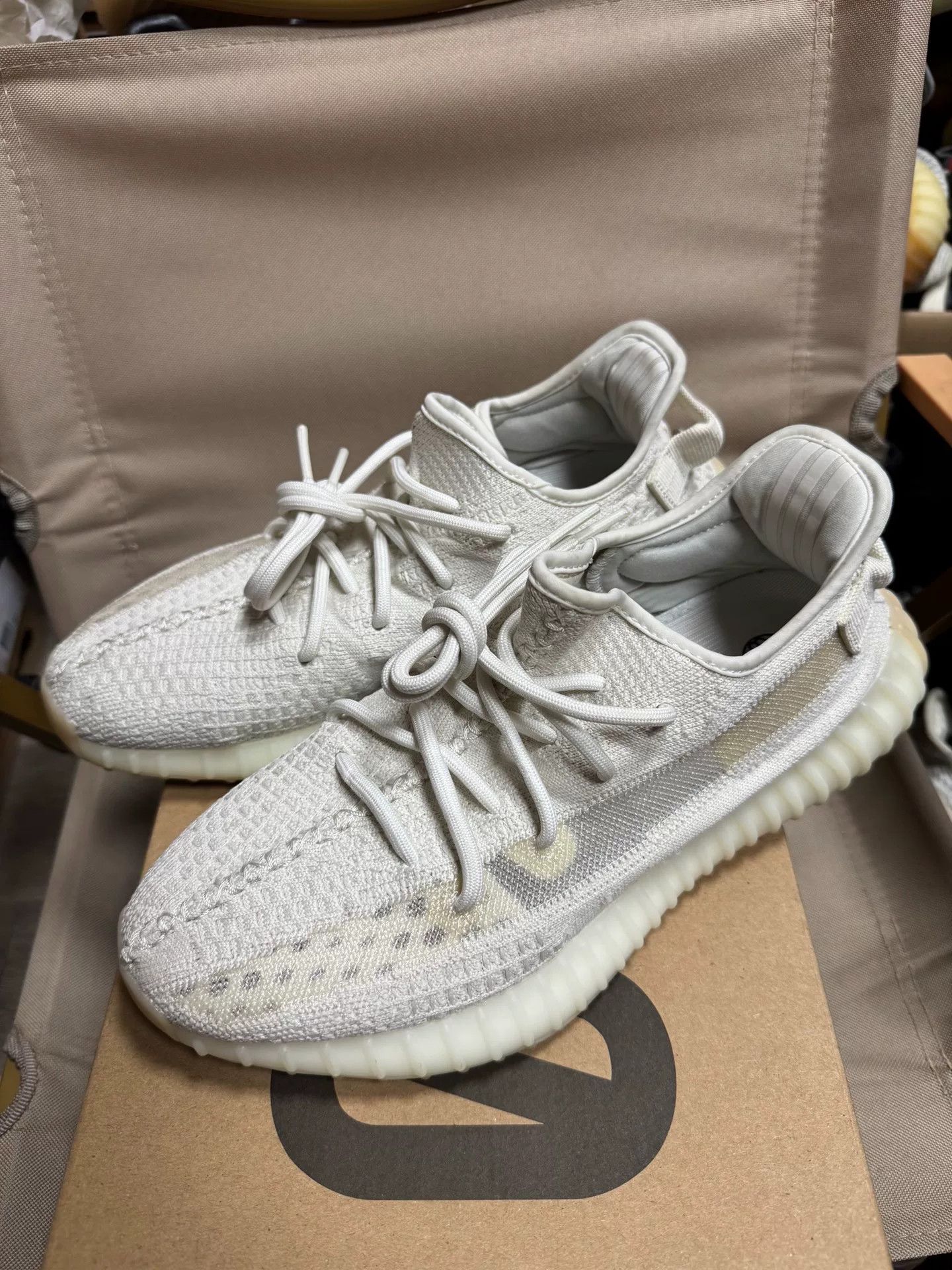 Adidas Adidas YEEZY350 White Lowtop Sneakers 35 Men Size US 5 / EU 37 - 1 Thumbnail