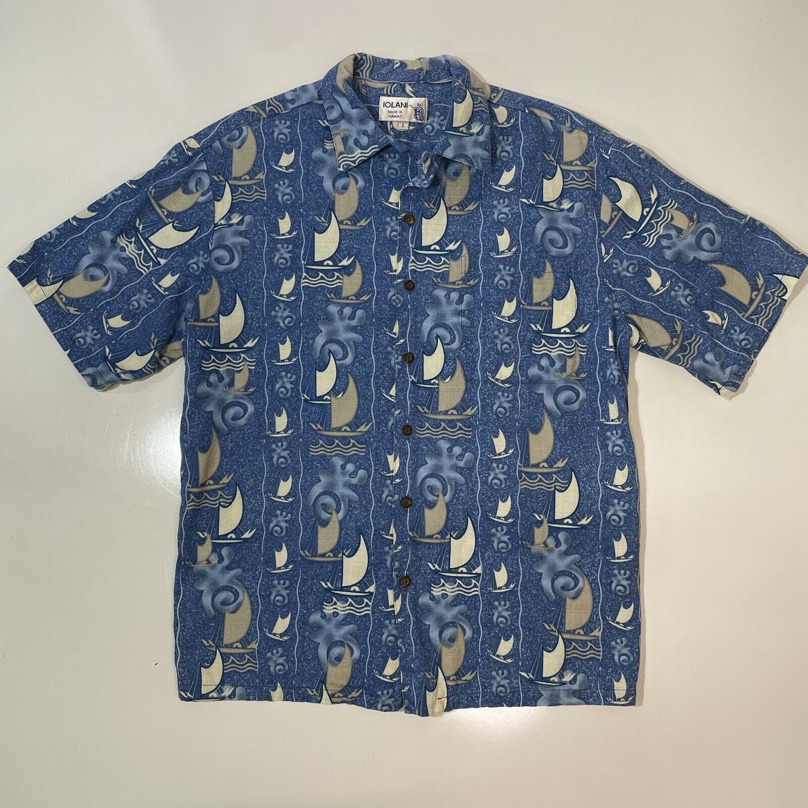 IOLANI Vintage Iolani Mens Hawaiian Shirt Large Blue Sailboat RARE Size US L / EU 52-54 / 3 - 1 Thumbnail