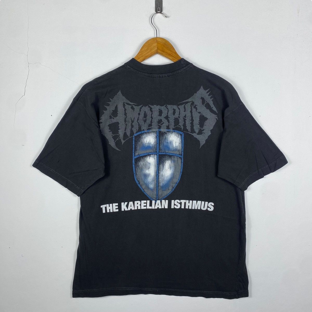Band Tees × Vintage Vintage 90's AMORPHIS Band The Karelian Isthmus Album Tee Size US L / EU 52-54 / 3 - 4 Thumbnail