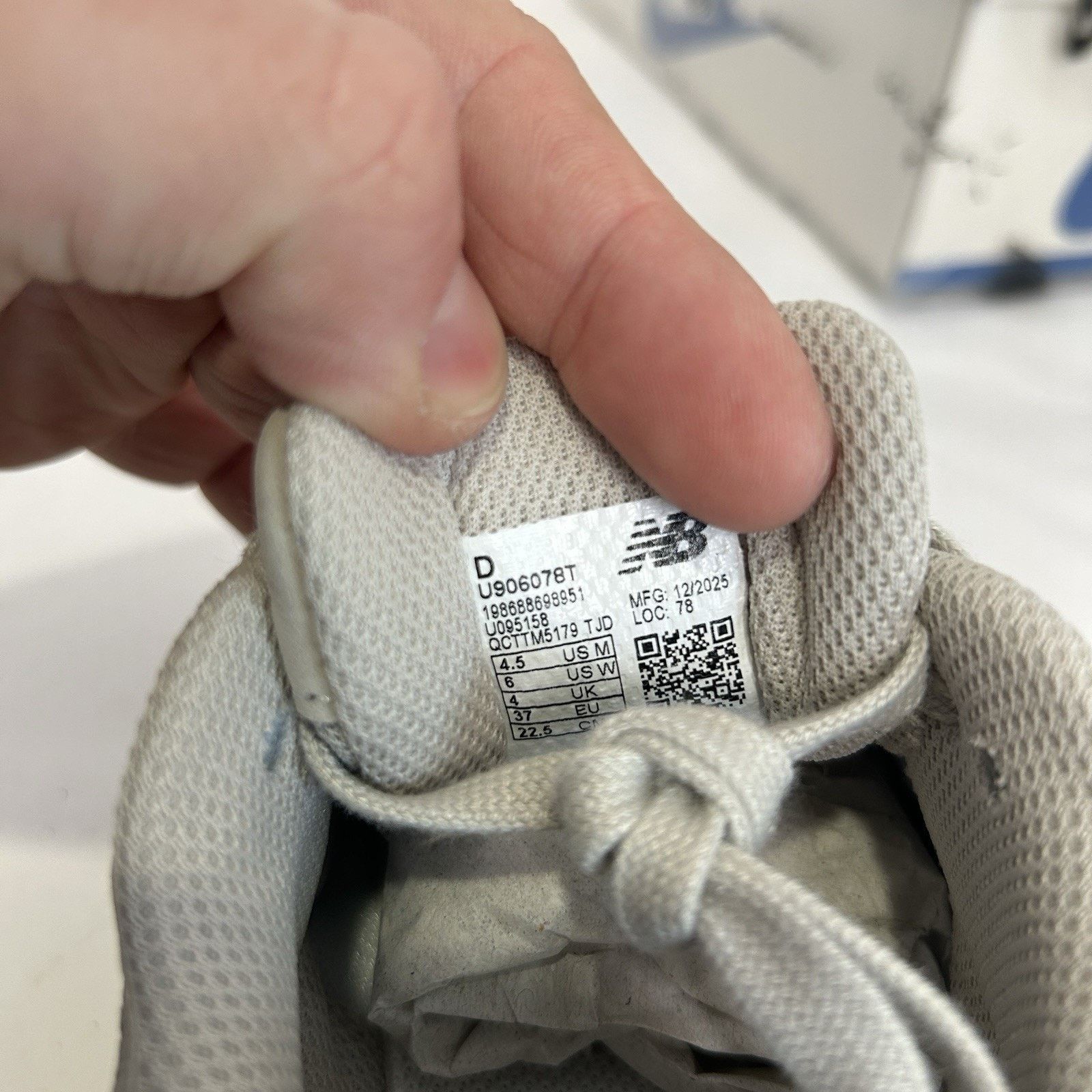 New Balance New Balance 9060 “Mono Shipyard Alabaster Beige” U906078T Size US 6 / IT 36 - 6 Thumbnail