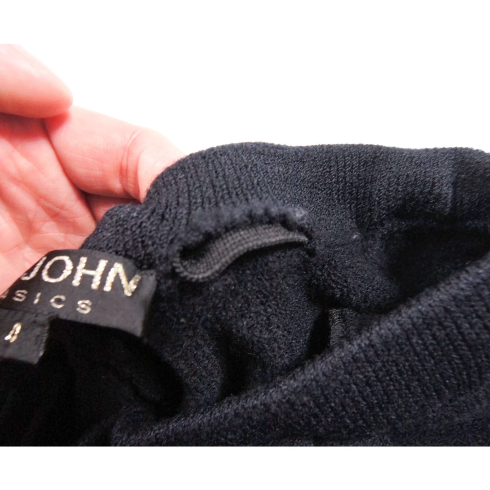 St. John St. John Women's Pants Size 4 Black Cropped Knit Pleated Wide Leg Elastic Waist casual Size 27" / US 4 / IT 40 - 5 Thumbnail