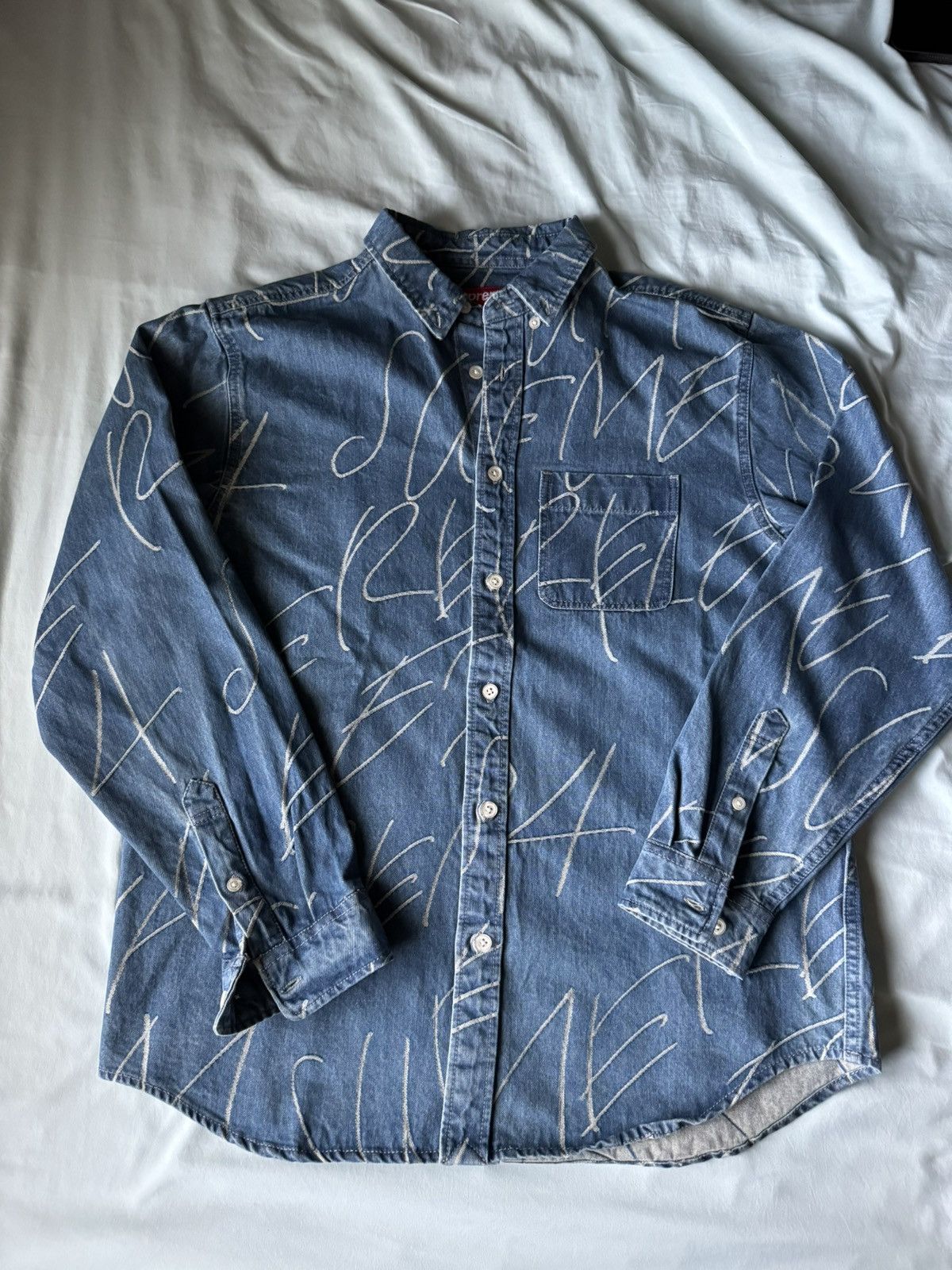トップス Supreme Handwriting Jacquard Denim Shirt Supreme Handwriting Jacquard Denim Shirt (FW23) - $148
