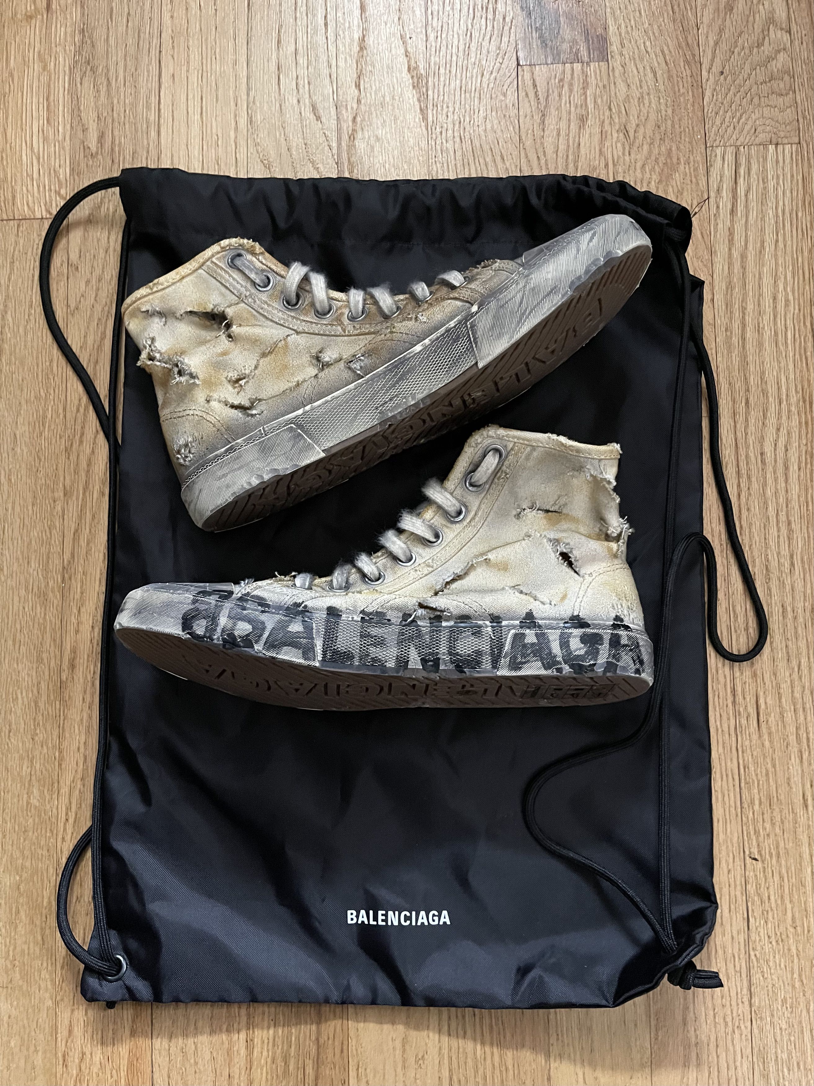 Balenciaga New Destroyed Paris Sneakers (41) Fits 41-42 US 8-9 Size US 8 / EU 41 - 2 Thumbnail