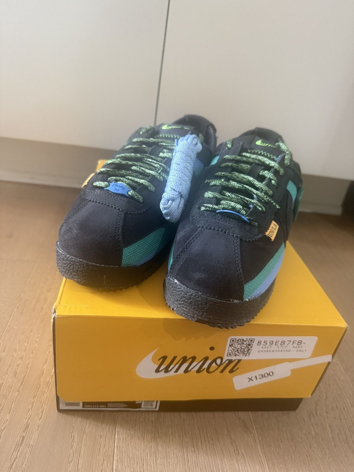 Nike Nike Cortez Classic x Union LA Off Noir Size 8.5 In Hand Size US 8.5 / EU 41-42 - 1 Thumbnail