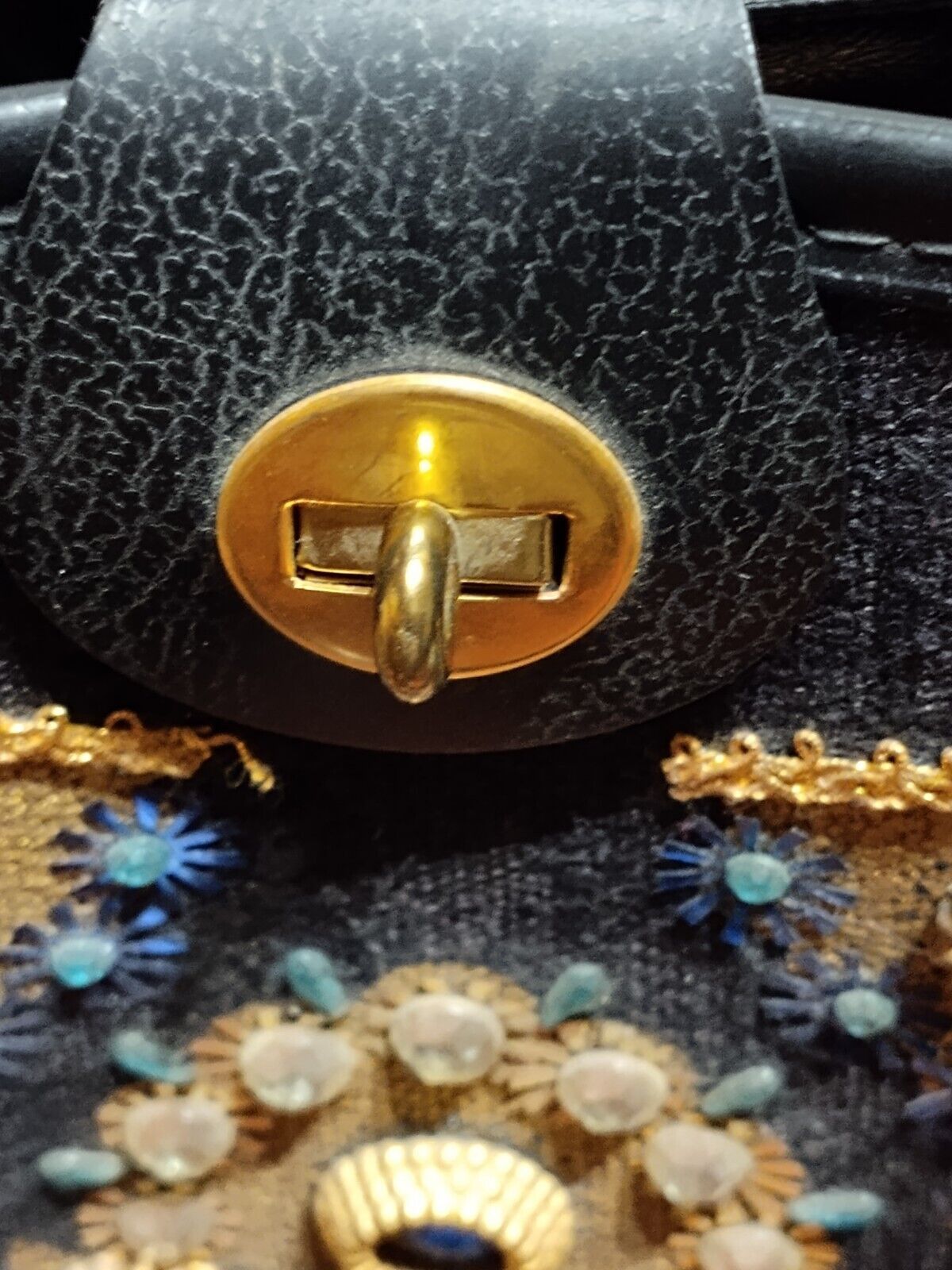 Vintage Vtg.Bead & Sequin Embellished purse Size ONE SIZE - 4 Thumbnail