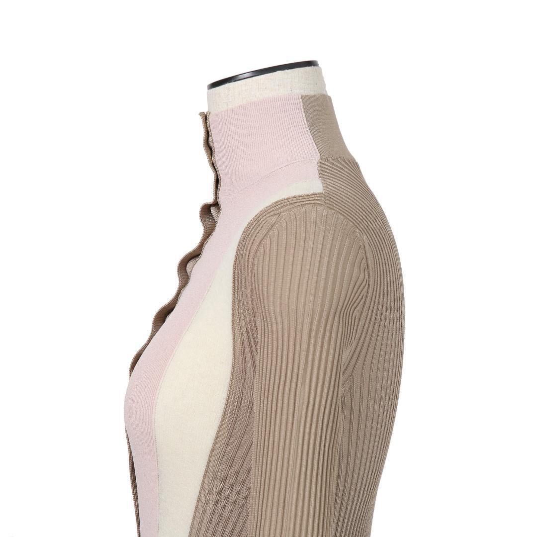 Fendi FENDI color-block silk maxi dress ss2018 size 38, beige. Size XS / US 0-2 / IT 36-38 - 8 Thumbnail