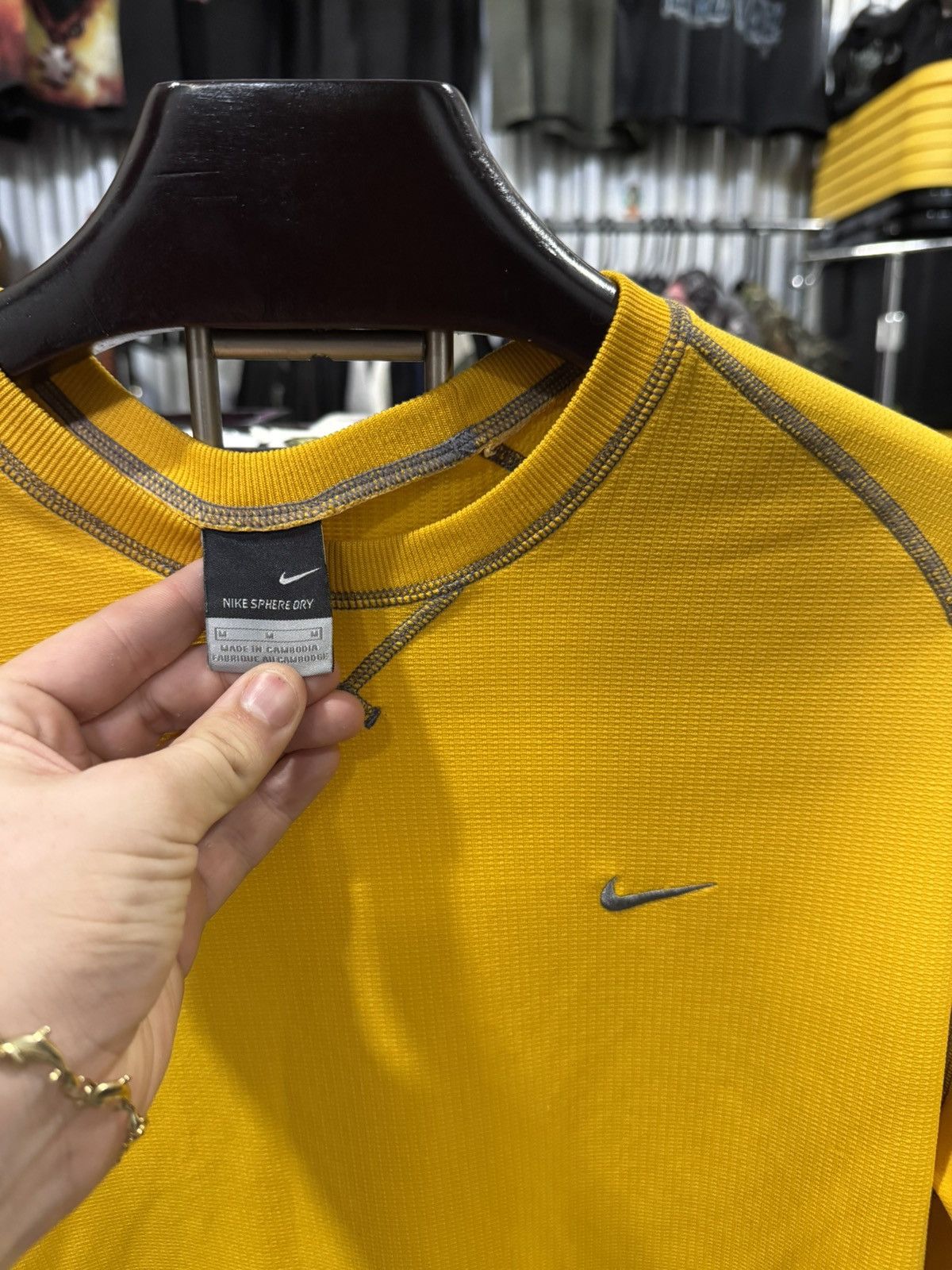 Nike × Vintage Vintage Y2K Nike Sphere Longsleeve L Size US L / EU 52-54 / 3 - 2 Thumbnail