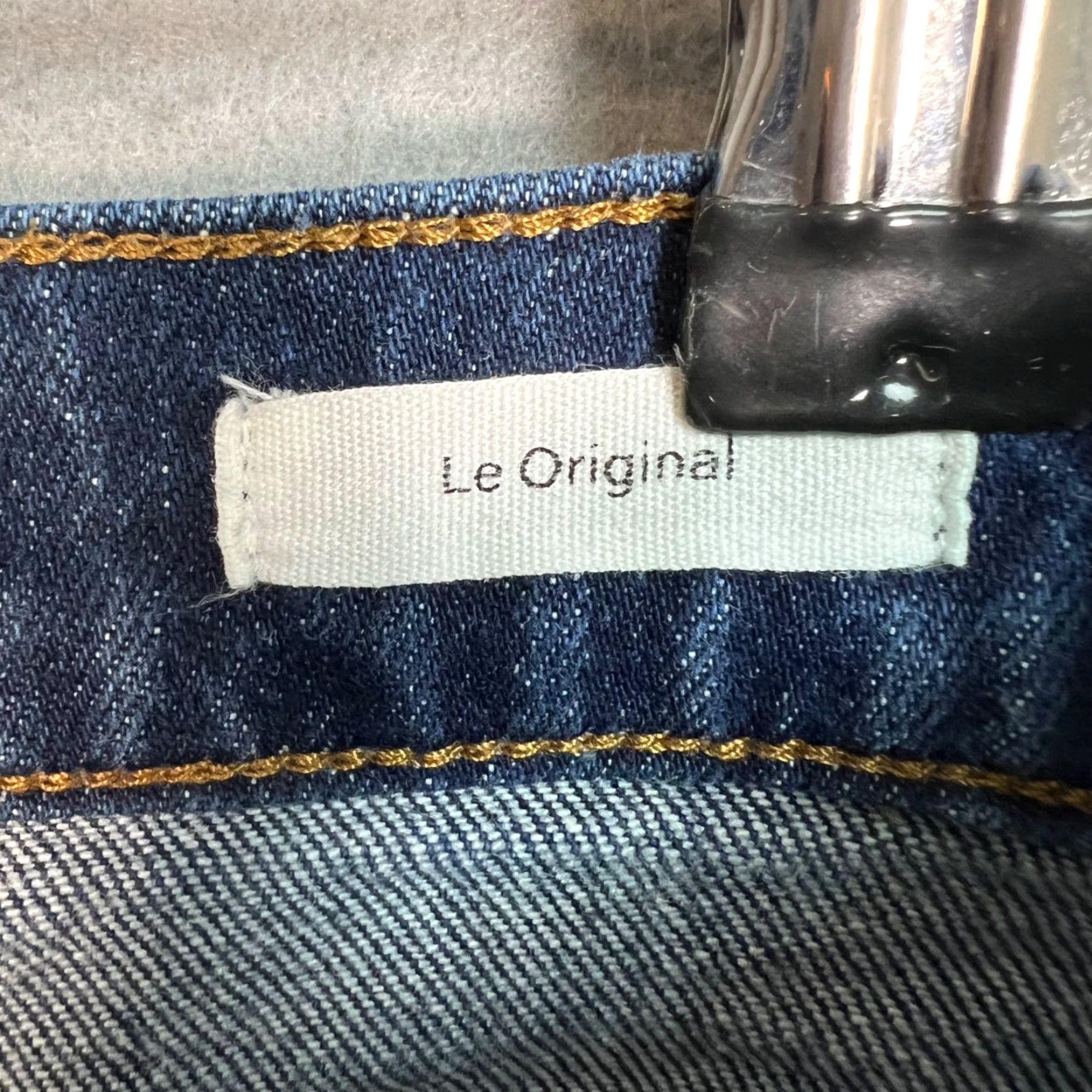 Frame VINTAGE FRAME High-Rise Skinny Jeans Womens Size 25 Dark Blue Denim Size 42" / US 20 - 4 Thumbnail