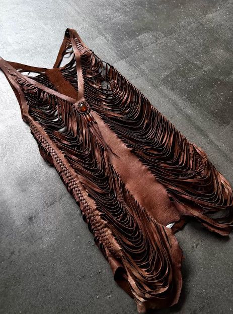 Share Spirit Homme SHARE SPIRIT Early Era Amber Openwork Goatskin Leather Vest Size US S / EU 44-46 / 1 - 2 Thumbnail