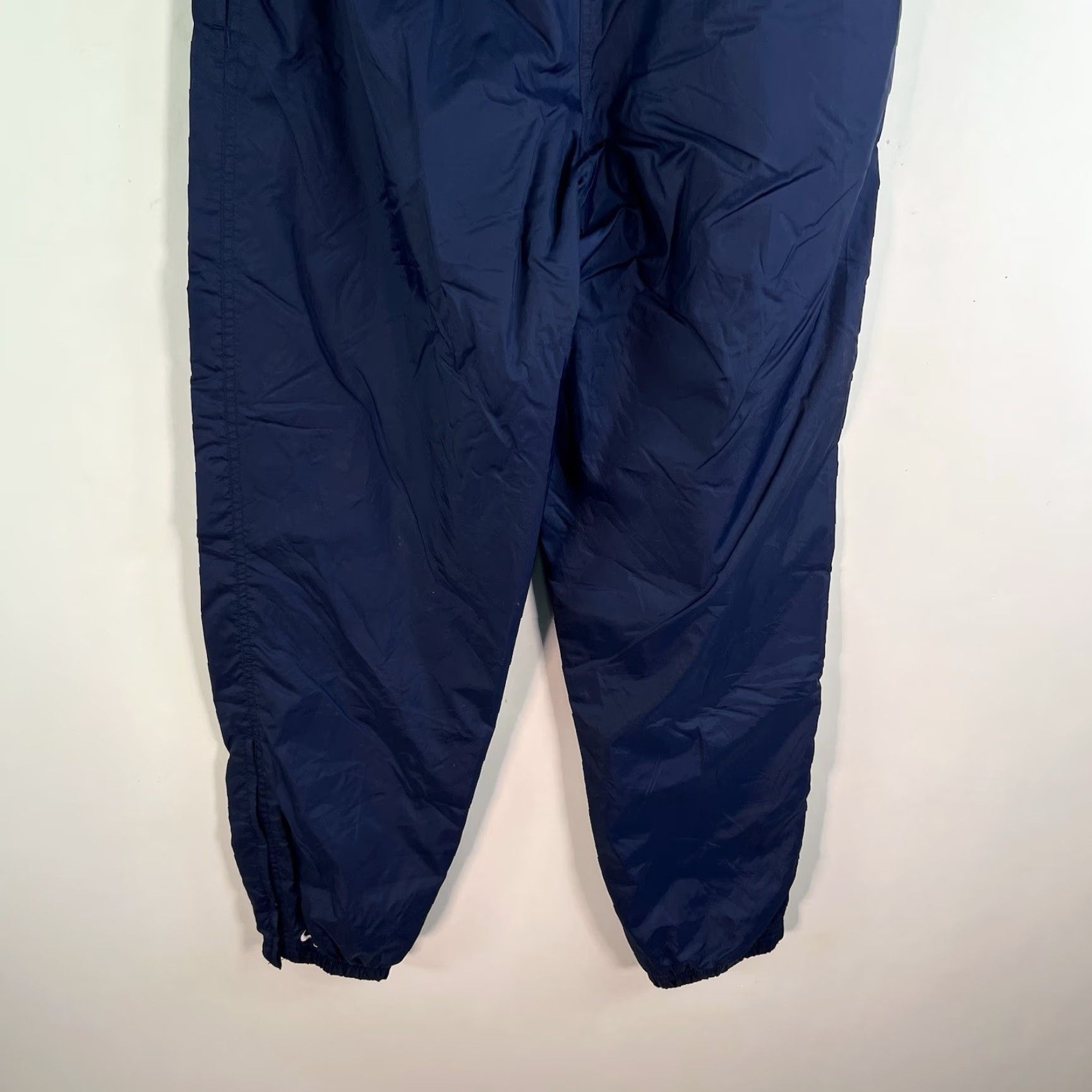 Nike VINTAGE Nike Track Pants Women Size S Blue Lined Tapered Activewear 90s Athleisure Size 28" / US 6 / IT 42 - 7 Thumbnail