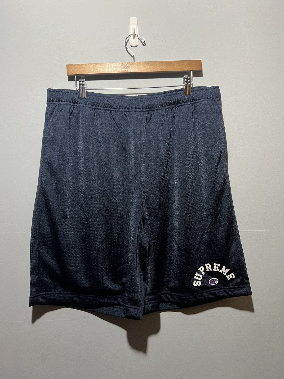 Supreme Supreme Champion Mesh Shorts Size L | Grailed