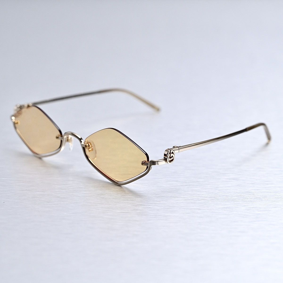 GUCCI GG1604S SUNGLASSES