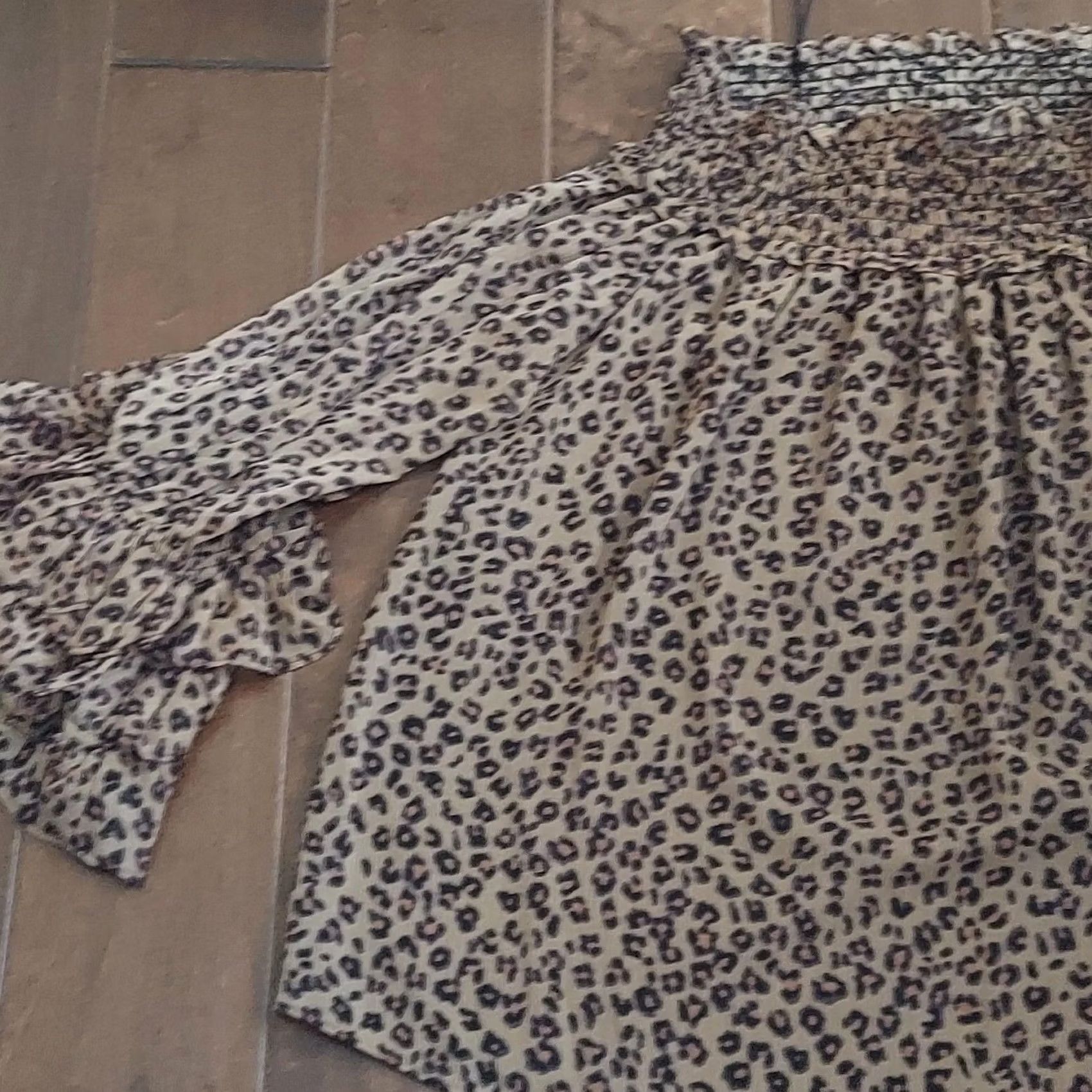 Vintage CECE Cheetah Print Blouse Off the Shoulder Flutter Sleeve Sz S Brown NWT Casual Womens Blouse Size S / US 4 / IT 40 - 7 Thumbnail