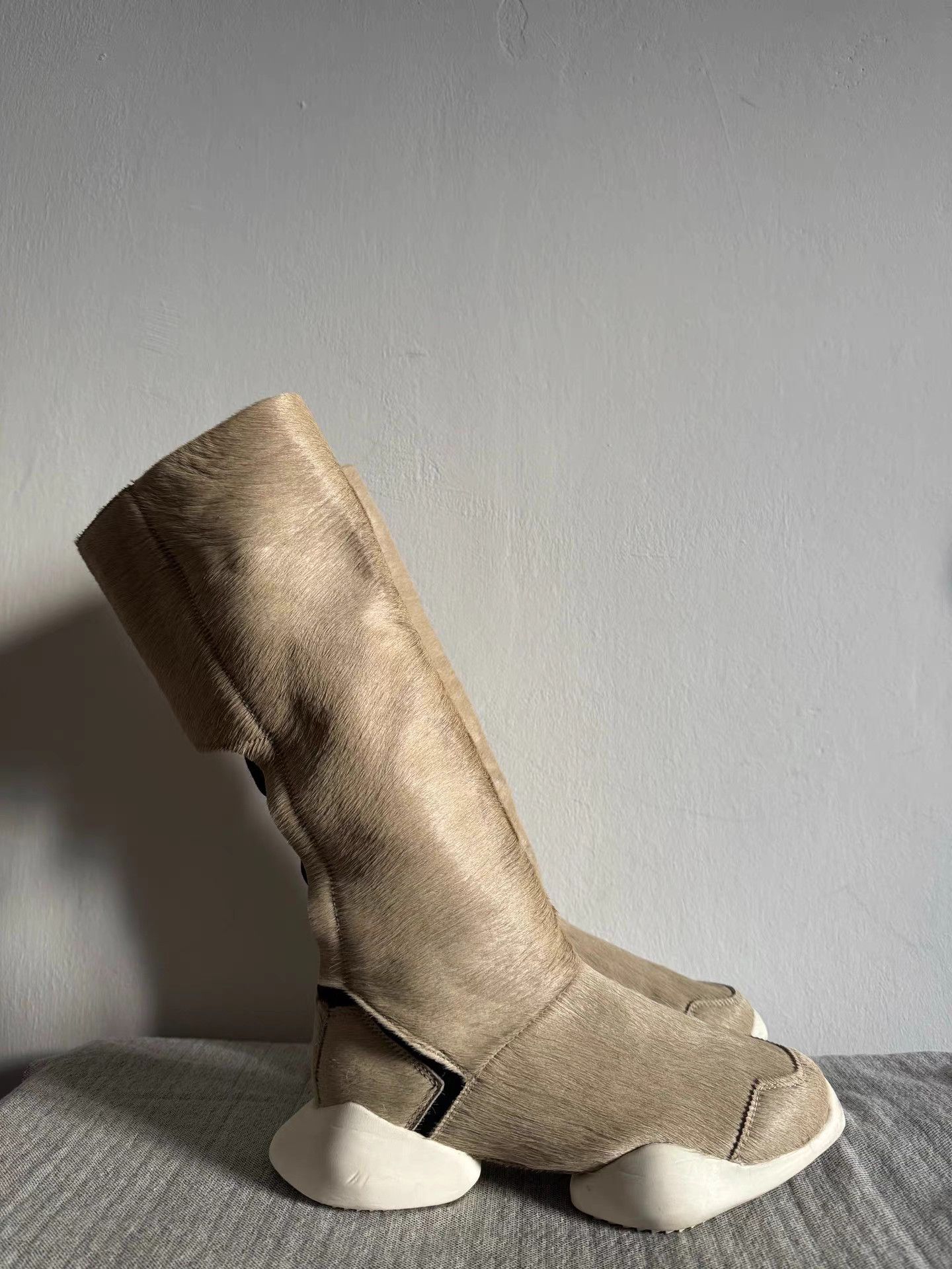 Rick Owens Rick Owens x Adidas 15FW pony hair hoof boots Size US 6.5 / EU 39-40 - 7 Thumbnail