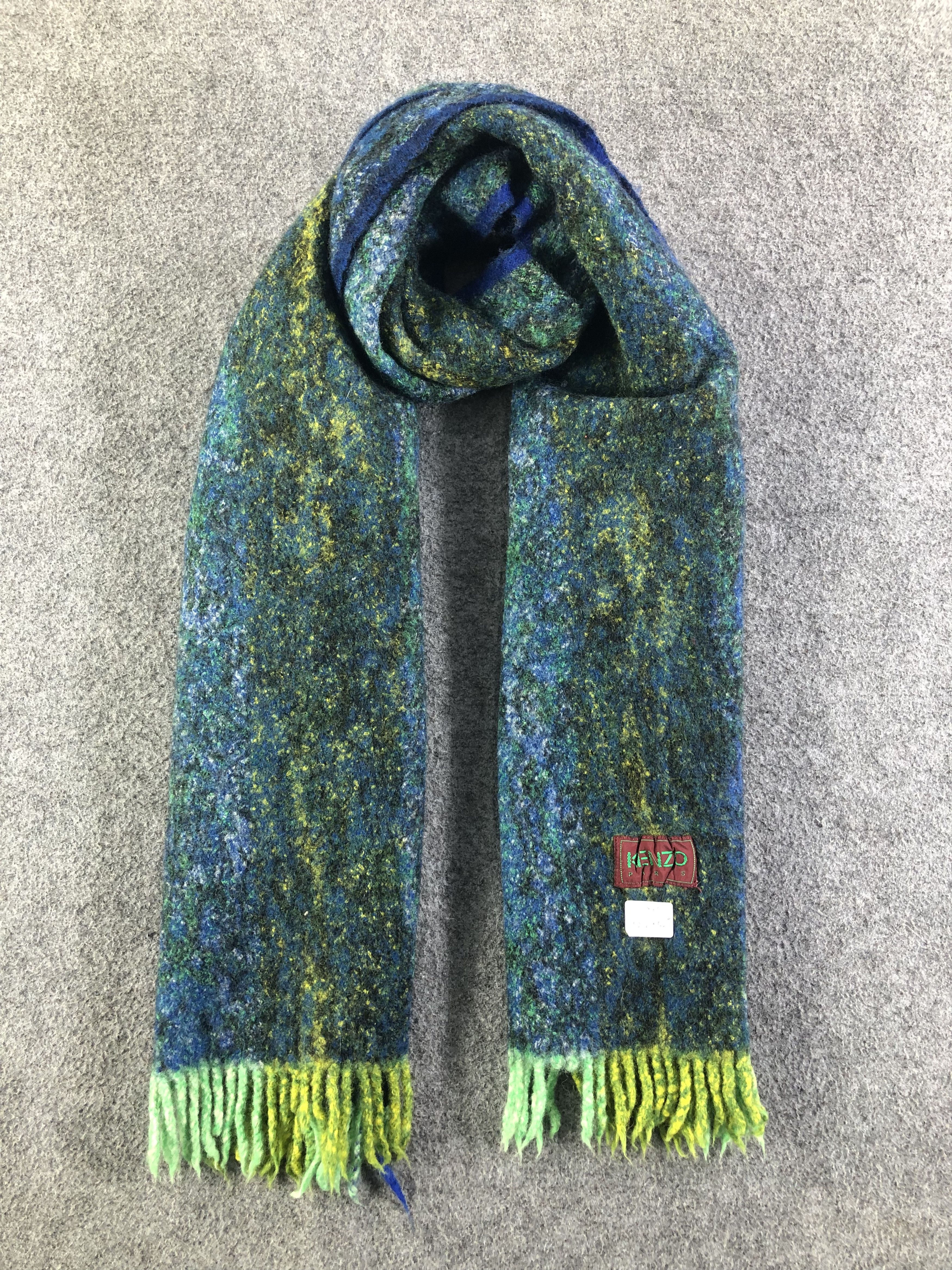 Kenzo Kenzo Scarf / Muffler / Neckwear Size ONE SIZE - 1 Thumbnail
