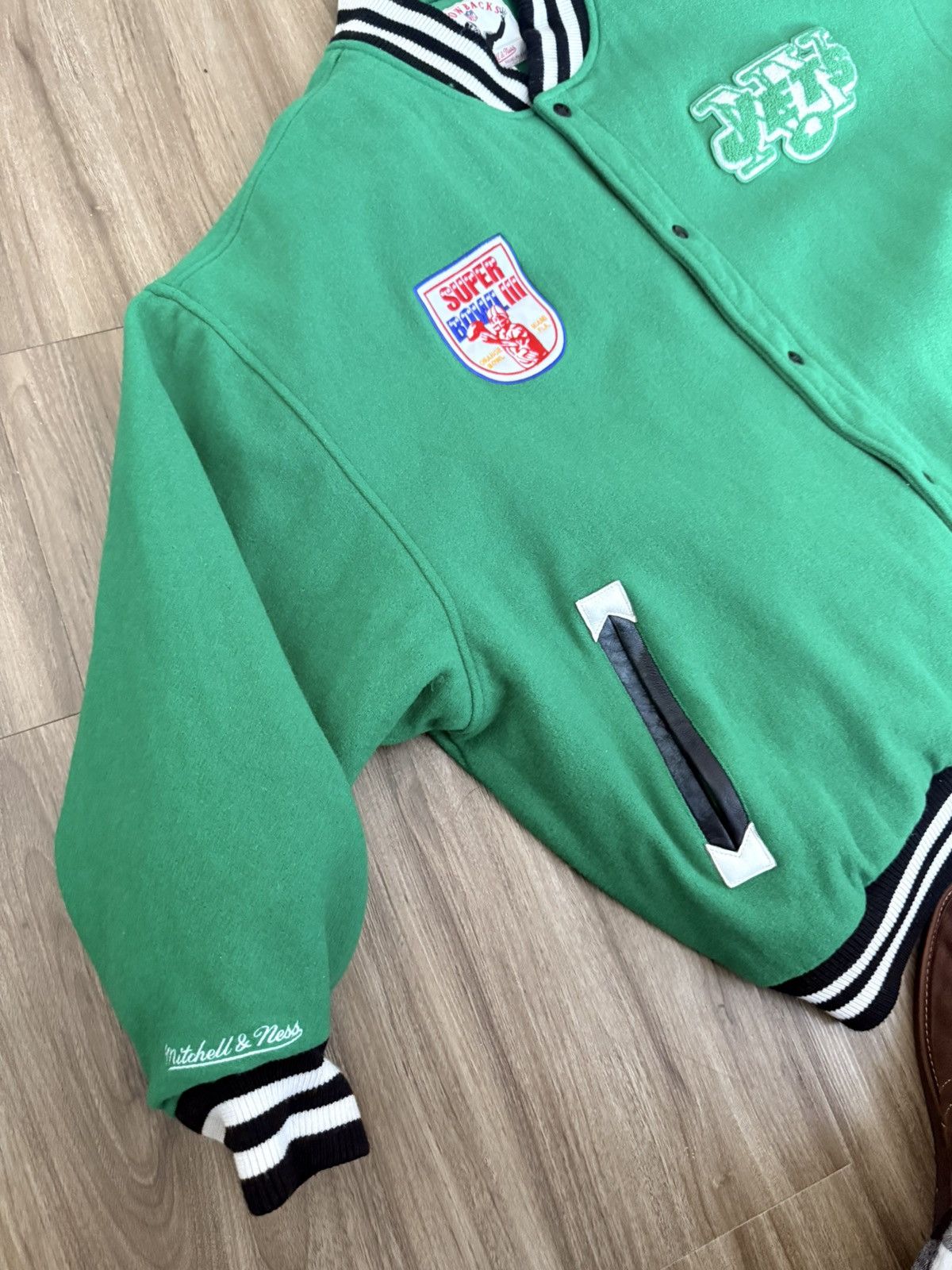 Mitchell & Ness Mitchell & Ness NFL Throwbacks NY Jets Varsity Jacket Sz 4XL Size US XXL / EU 58 / 5 - 4 Thumbnail