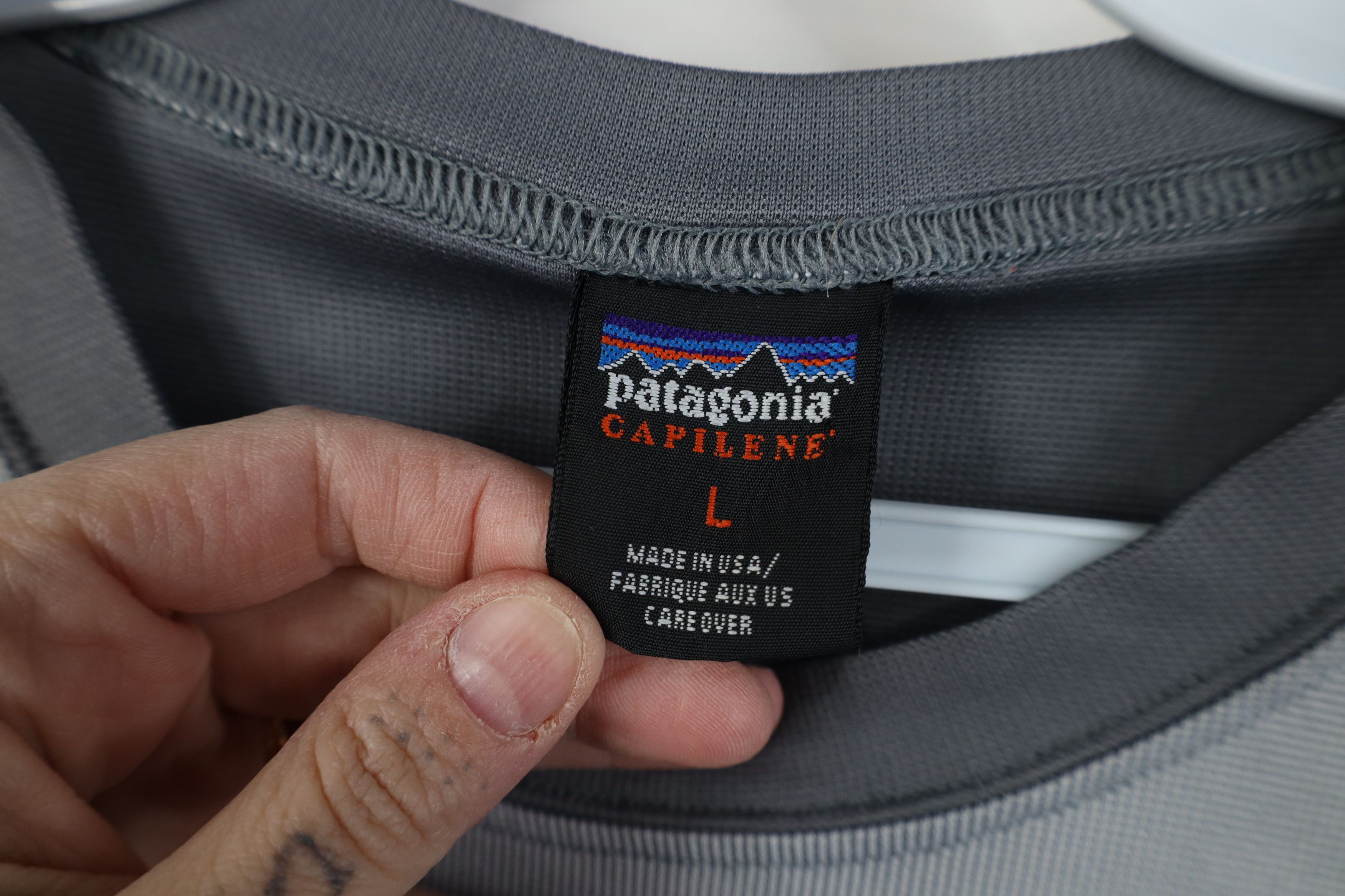 Patagonia Vintage Patagonia Capilene Thermal Knit T-Shirt Gray USA Size US L / EU 52-54 / 3 - 9 Thumbnail