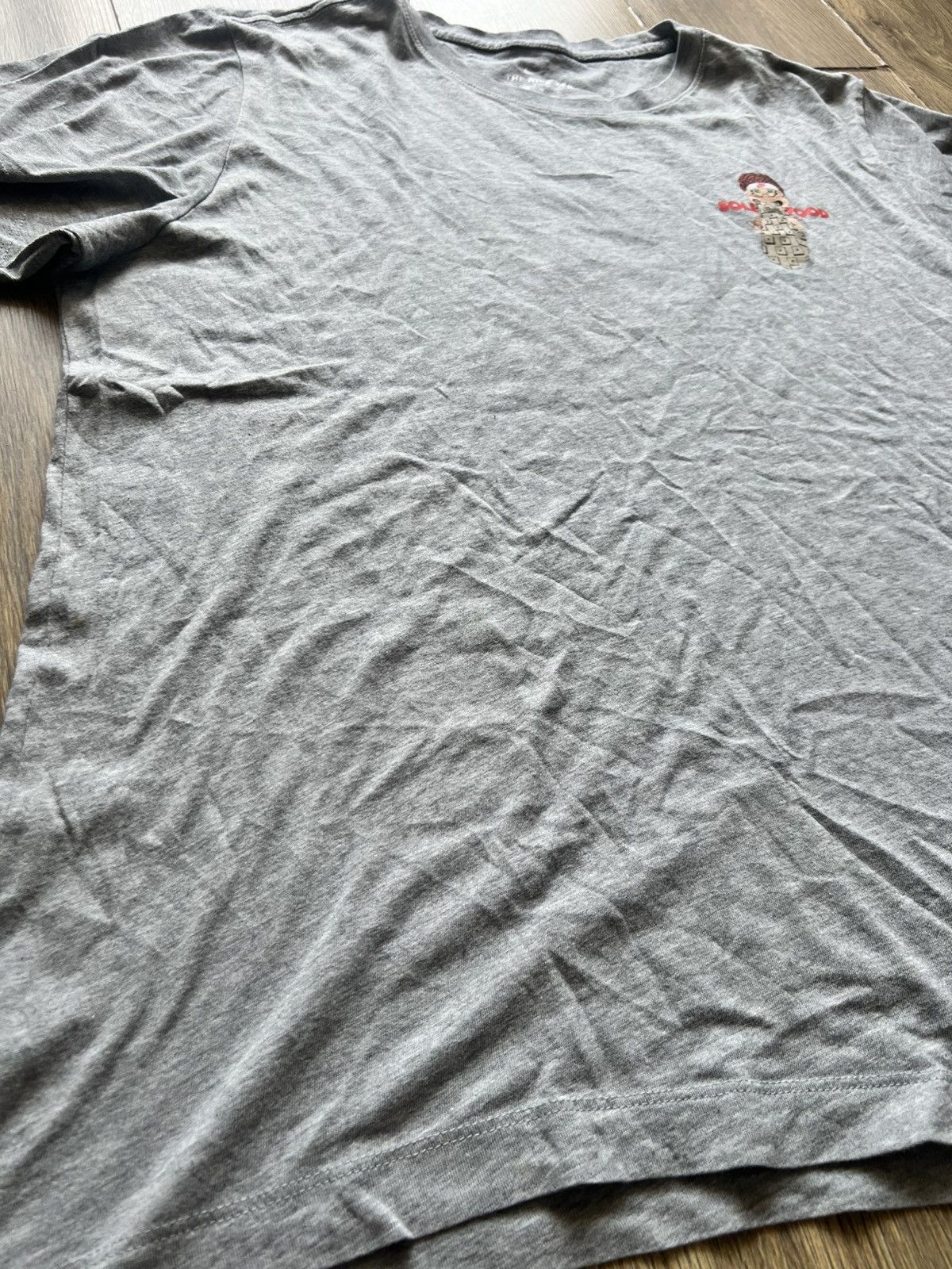 Nike Nike T-Shirt Men’s Small Gray Sole Food Los Zapatos Mas Fres Size US XL / EU 56 / 4 - 3 Thumbnail