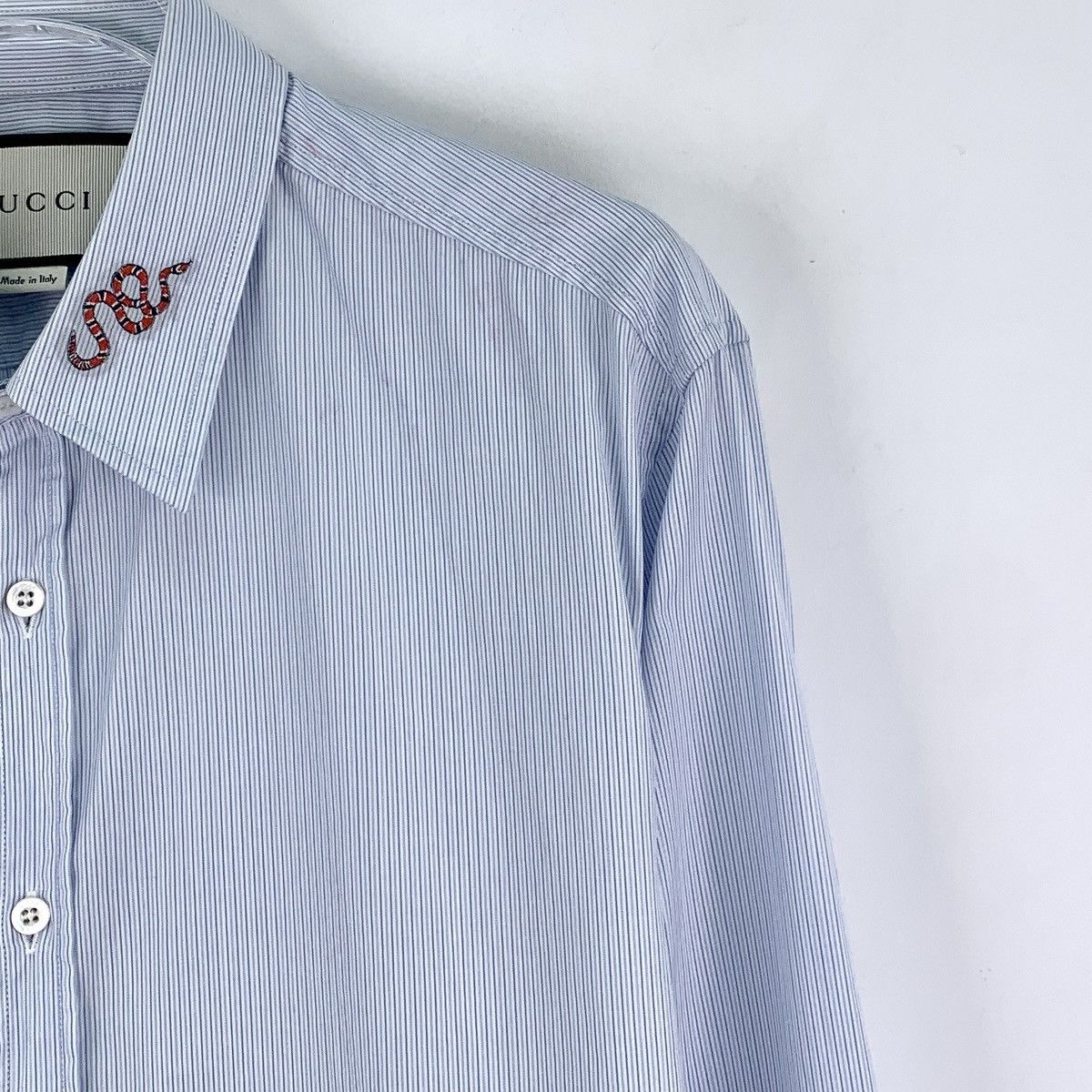 Gucci Gucci Striped Neck Embroidered Long Sleeve Shirt K26WX Size US L / EU 52-54 / 3 - 3 Thumbnail