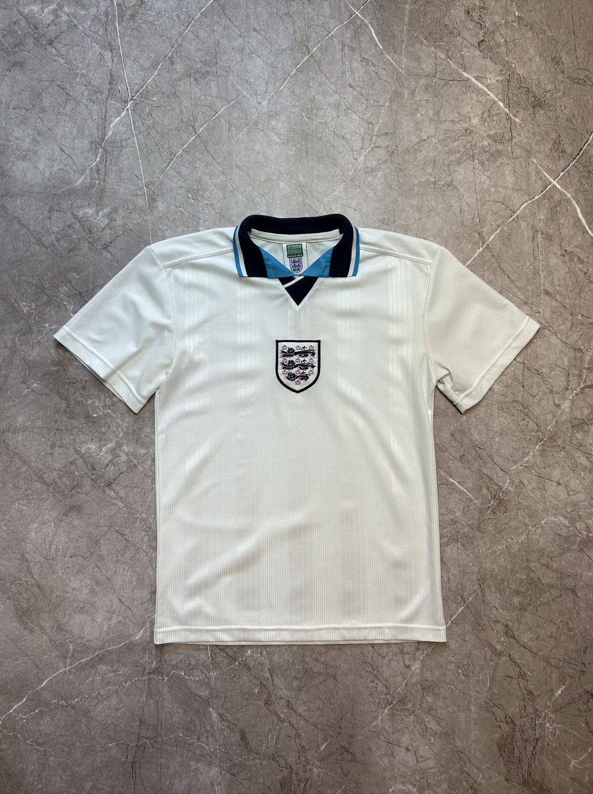 Umbro × Vintage Vintage England Soccer Jersey Football T Shirt Tee Size US S / EU 44-46 / 1 - 1 Thumbnail