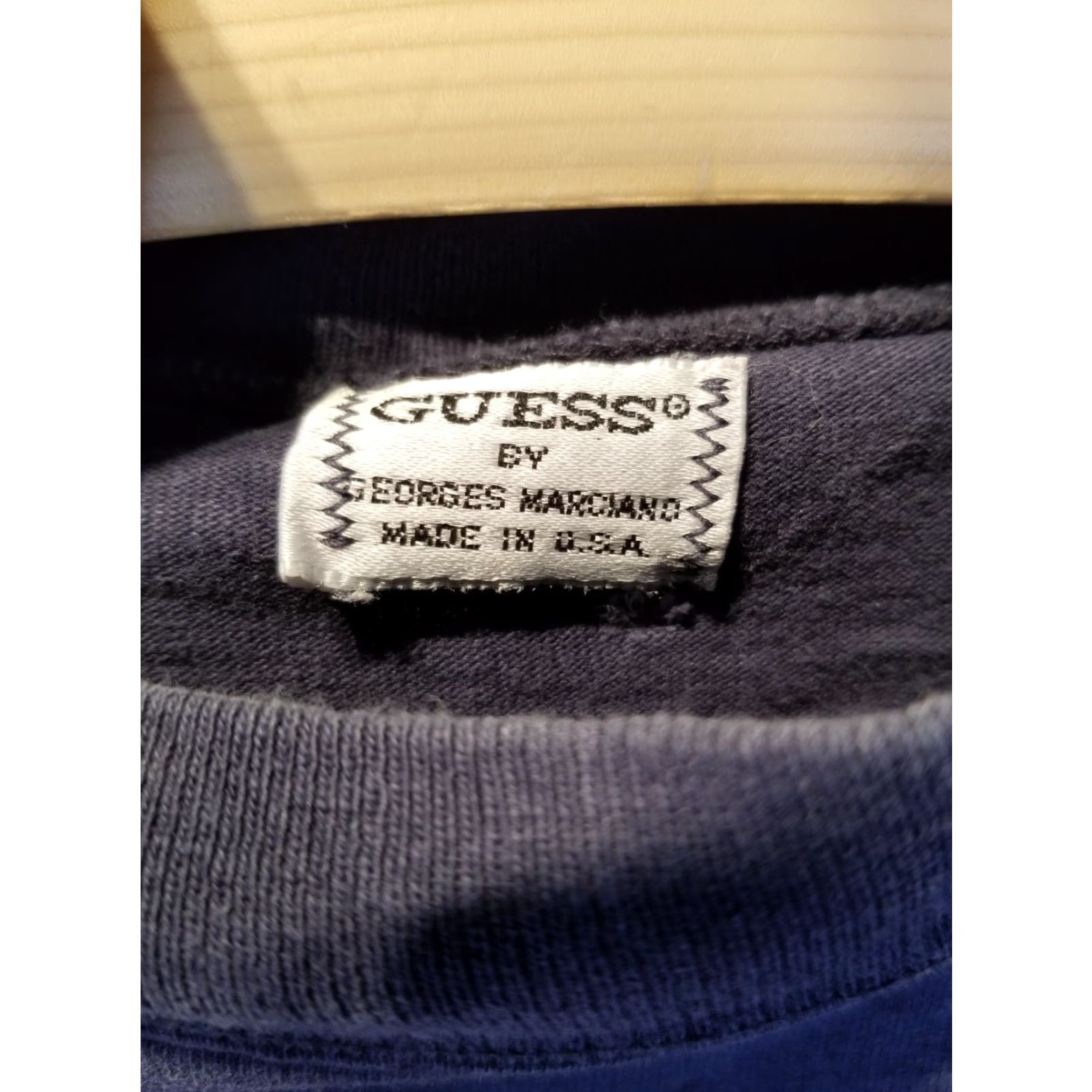 Guess VINTAGE GUESS JEANS LOS ANGELES CALIFORNIA NAVY T-SHIRT SZ XL MADE IN USA Men T-Shirt XL Blue Size US XL / EU 56 / 4 - 5 Thumbnail