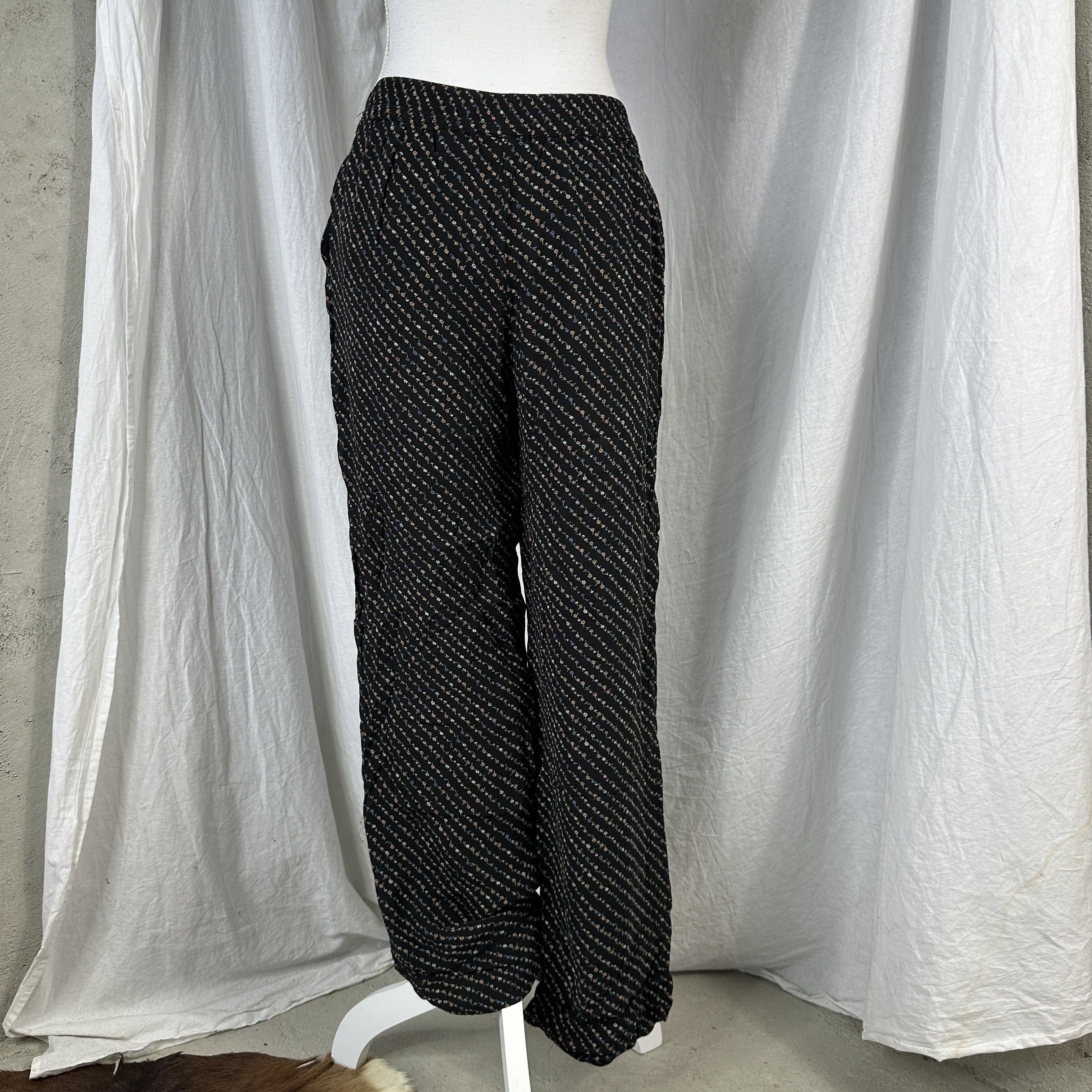 Ganni × Vintage Vintage Casual Y2K Ganni Flower Printed Viscose Pants Size 27" / US 4 / IT 40 - 7 Thumbnail