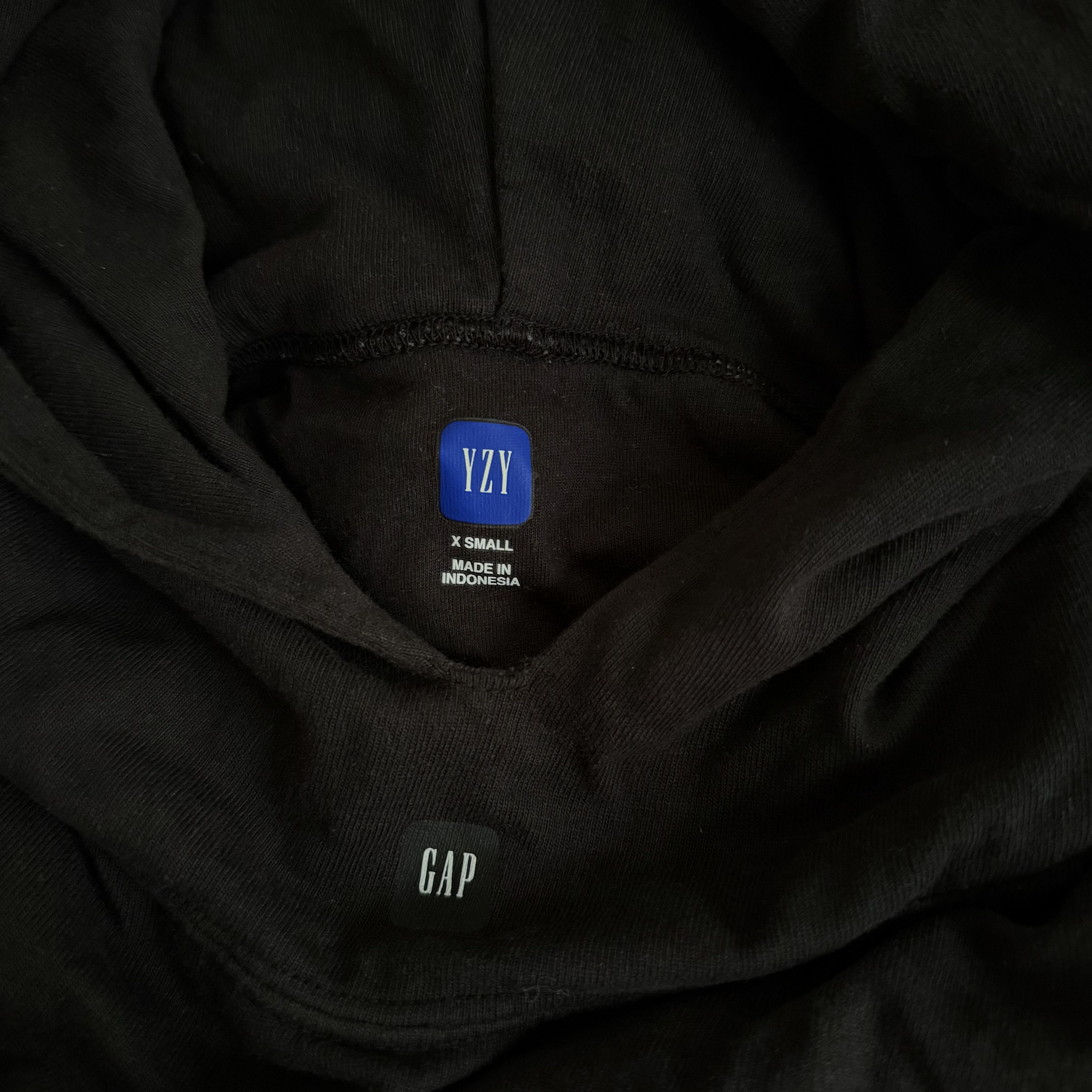 Balenciaga × Gap × Yeezy YEEZY GAP Balenciaga Padded Hoodie Black – Oversized Fit Size US XS / EU 42 / 0 - 2 Thumbnail