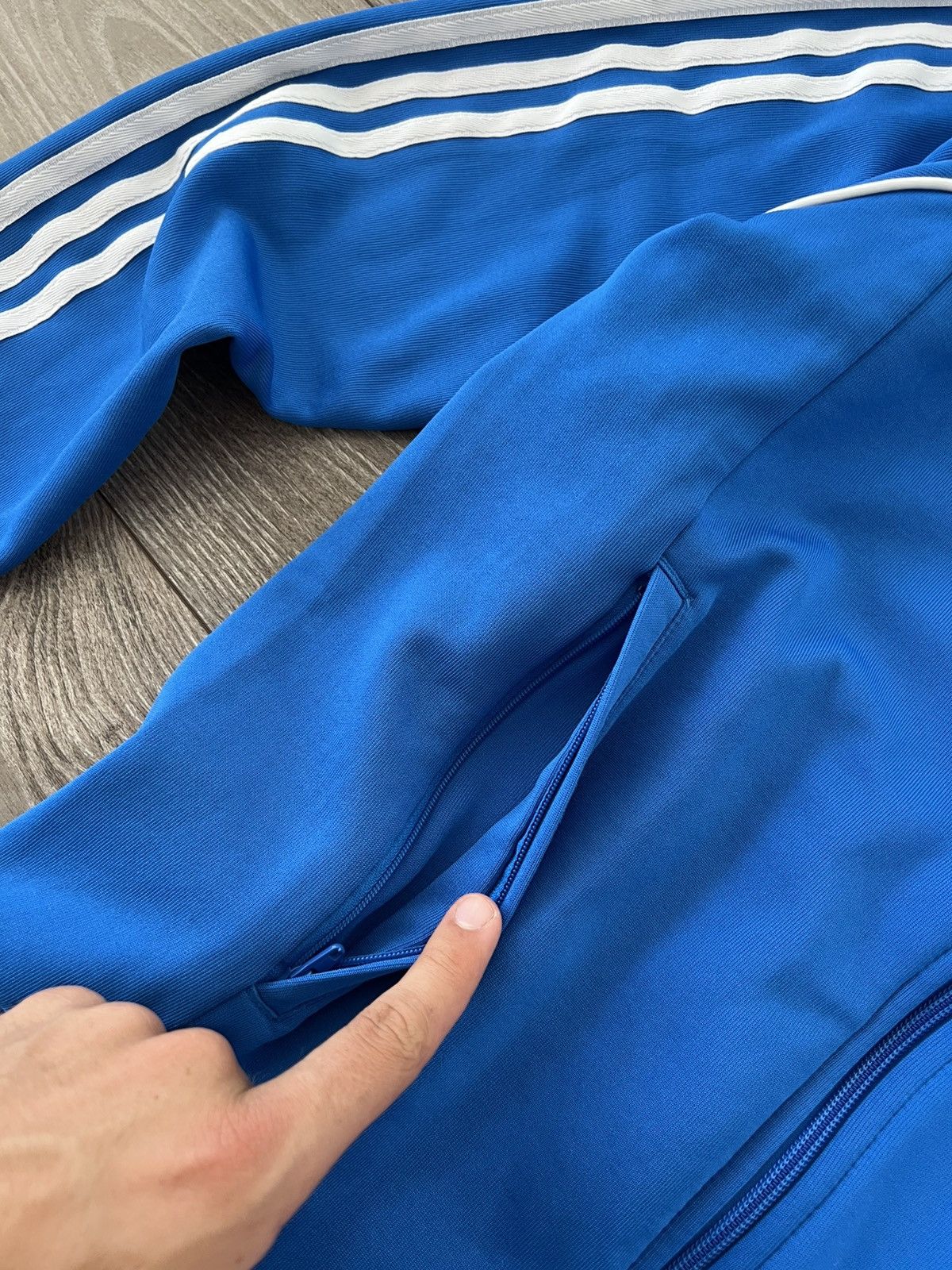 Adidas Adidas White Tags Avant Garde Three Stripes Y2K Zip Jacket Size US M / EU 48-50 / 2 - 12 Thumbnail