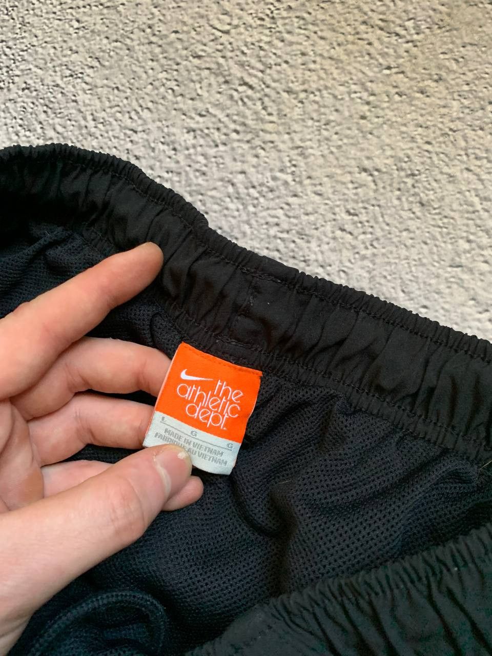 Nike Vintage Nike Nylon Trackpants Baggy Drill Y2K Style Size US 34 / EU 50 - 9 Thumbnail
