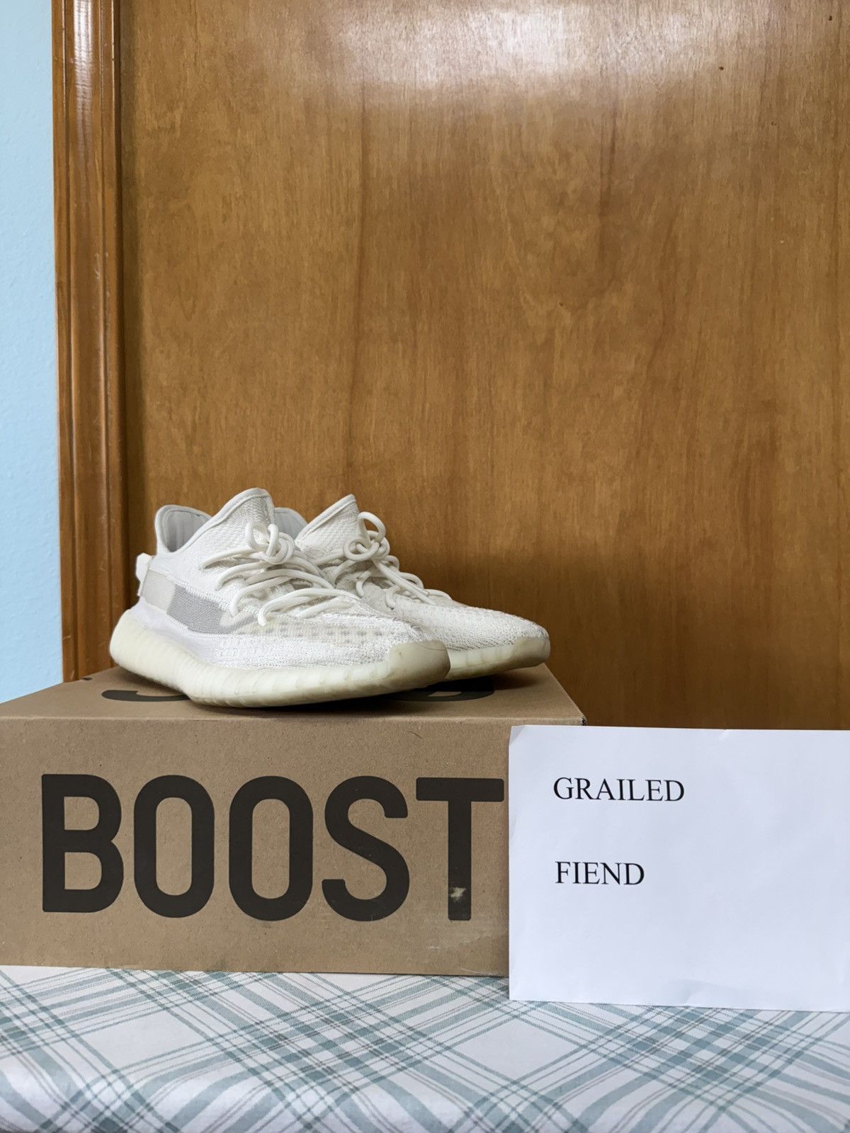 Yeezy Yeezy 350 V2 Bone Size US 9.5 / EU 42-43 - 1 Thumbnail