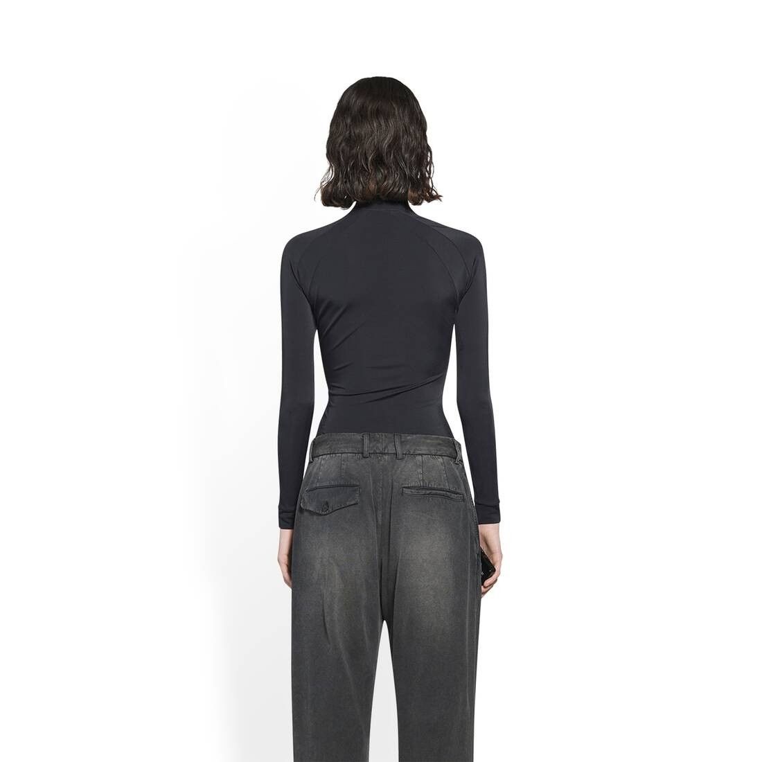 Balenciaga o1in1g0225 Sporty B Long Sleeve T-Shirt in Black Size S / US 4 / IT 40 - 6 Thumbnail