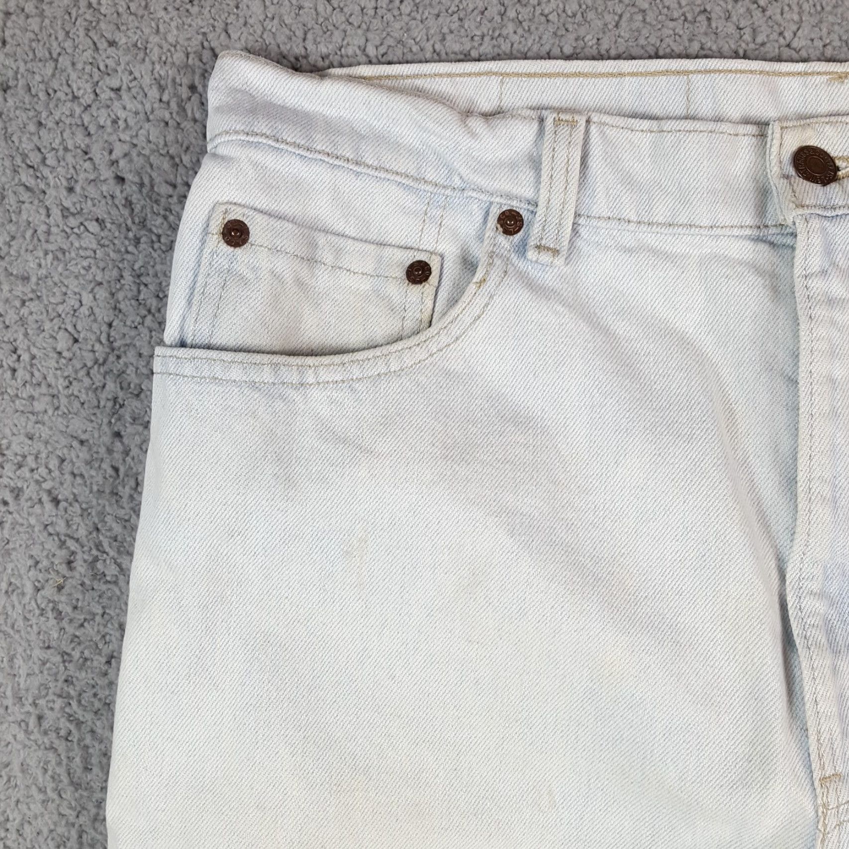 Levi's VINTAGE Levi's 550 Tapered Jeans Men 36x32 Light Washed Blue Y2K 90s Grunge Rock Size US 36 / EU 52 - 3 Thumbnail