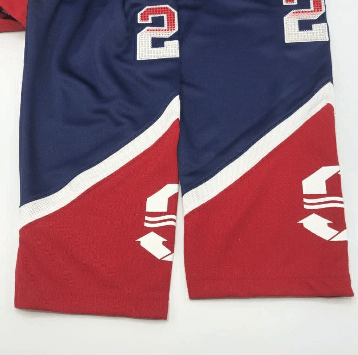 Supreme Supreme Rhinestone Hockey Jersey Red Size US L / EU 52-54 / 3 - 6 Thumbnail