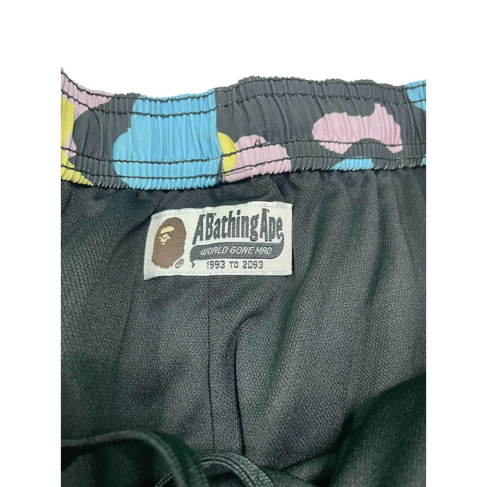 Bape BAPE Multi Color Camo Shorts Size US 36 / EU 52 - 2 Thumbnail