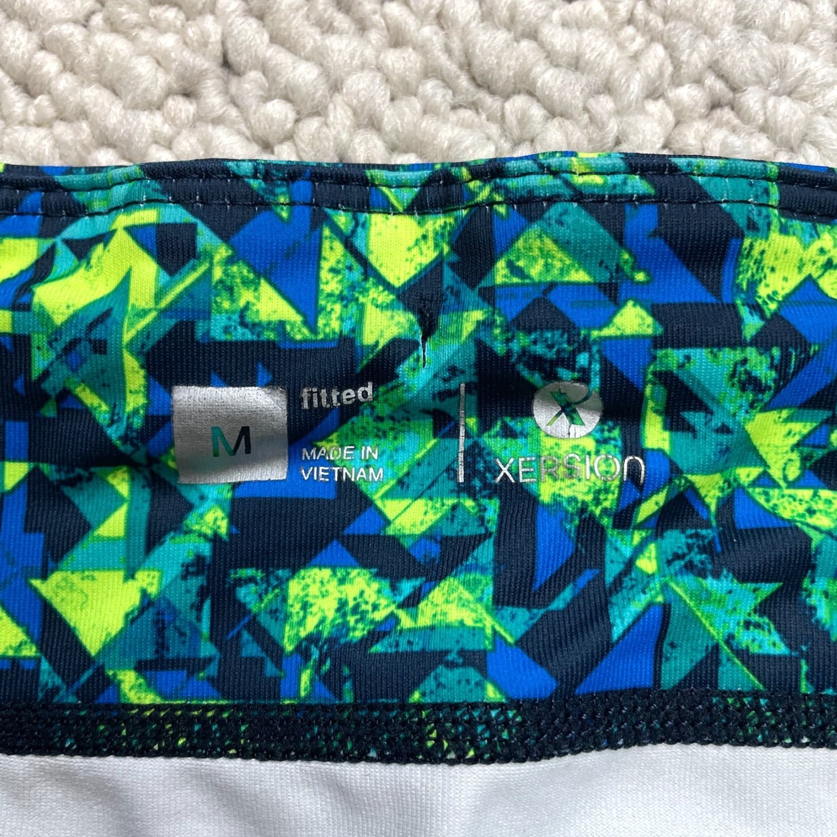Vintage Xersion Legging Yoga Pants Womens M Medium Fitted Green Blue Stretch Active 30x20 Geometric Pattern Legging Size 32" / US 10 / IT 46 - 7 Thumbnail